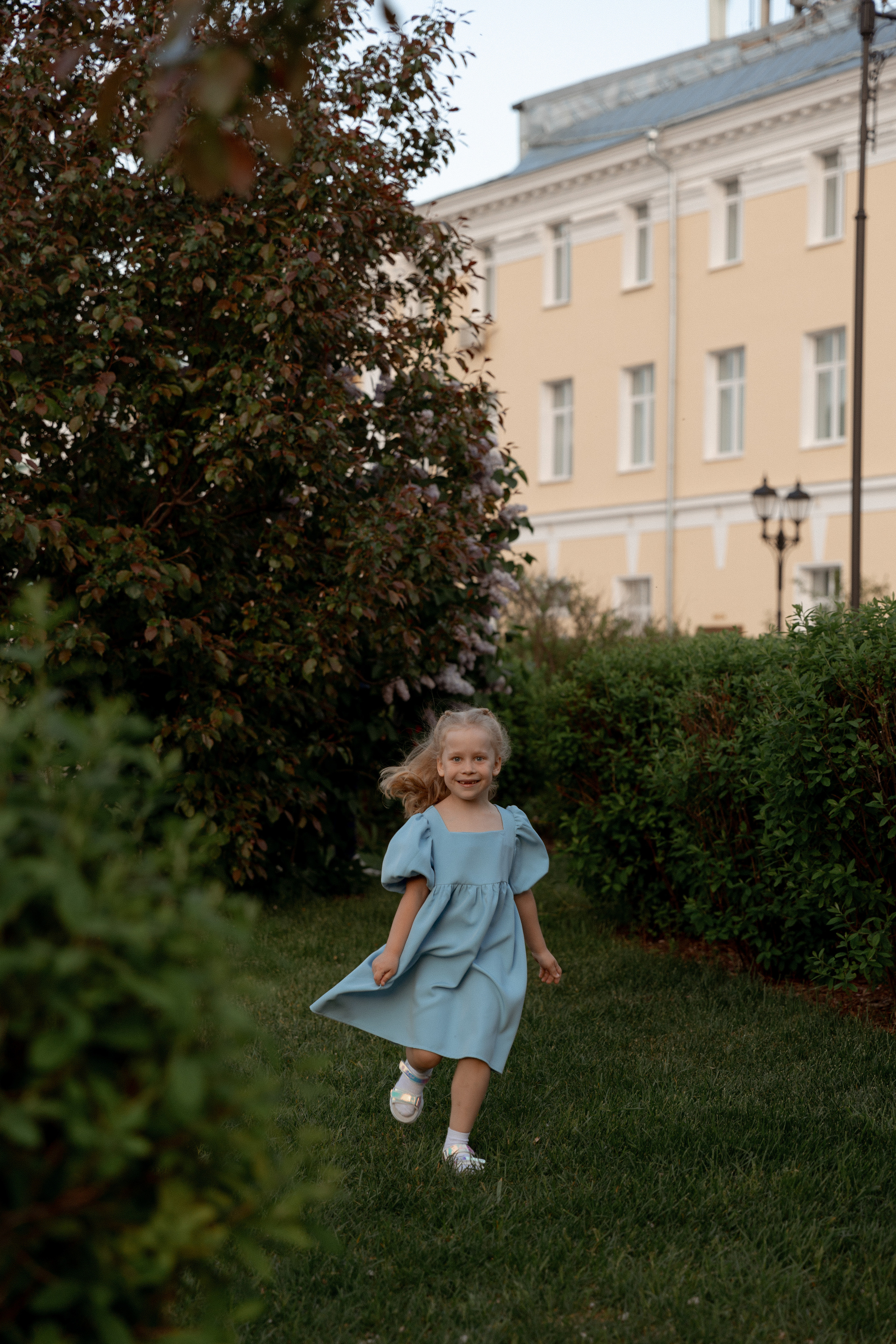 Ира и Настена в Кремле. Свадебный и семейный фотограф Ксения Маллер