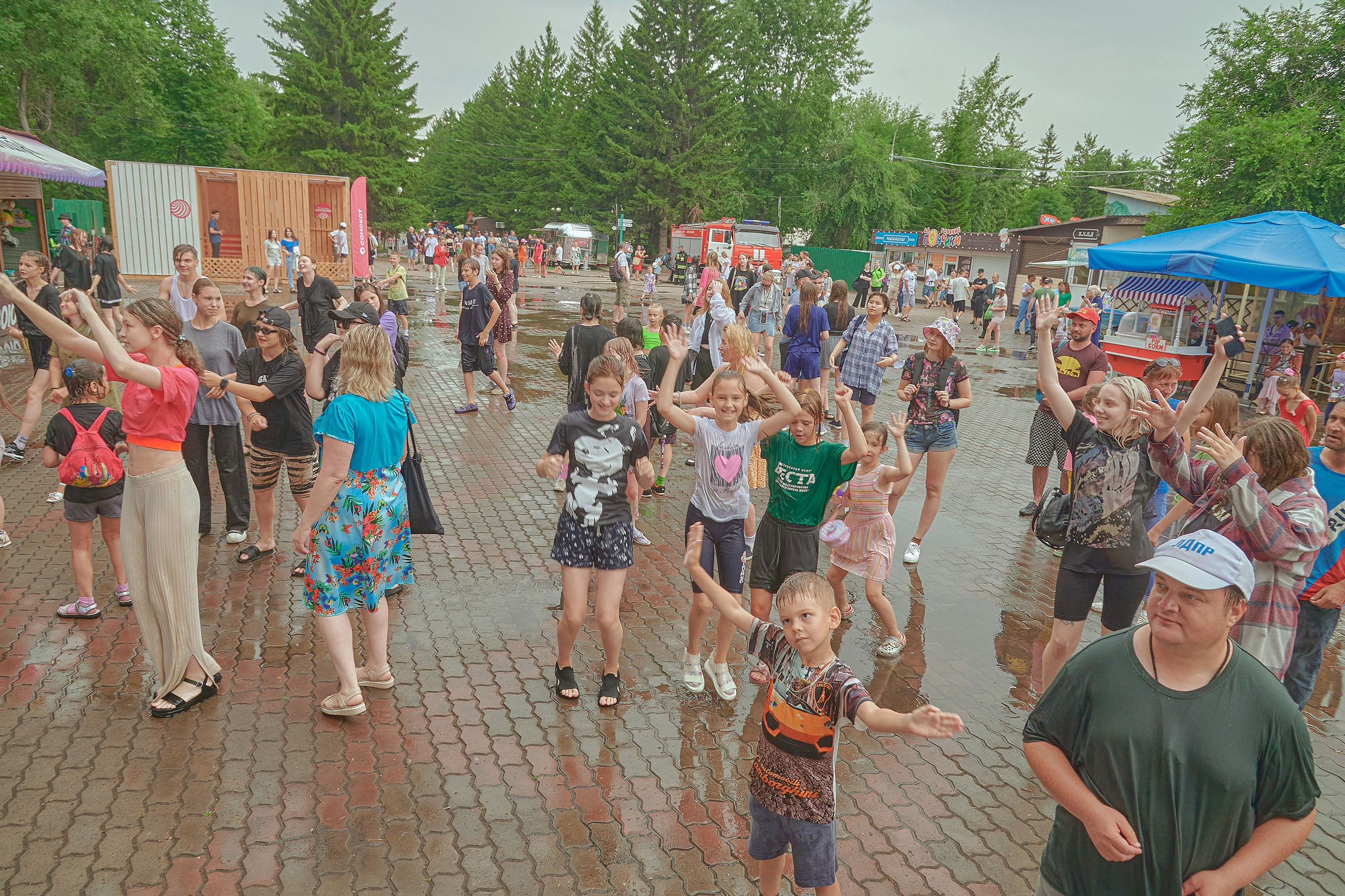 Портфолио репортажной фотосъёмки: Иван Купало в Центральном парке Красноярск. Фотограф Яковлев Роман — Красноярск