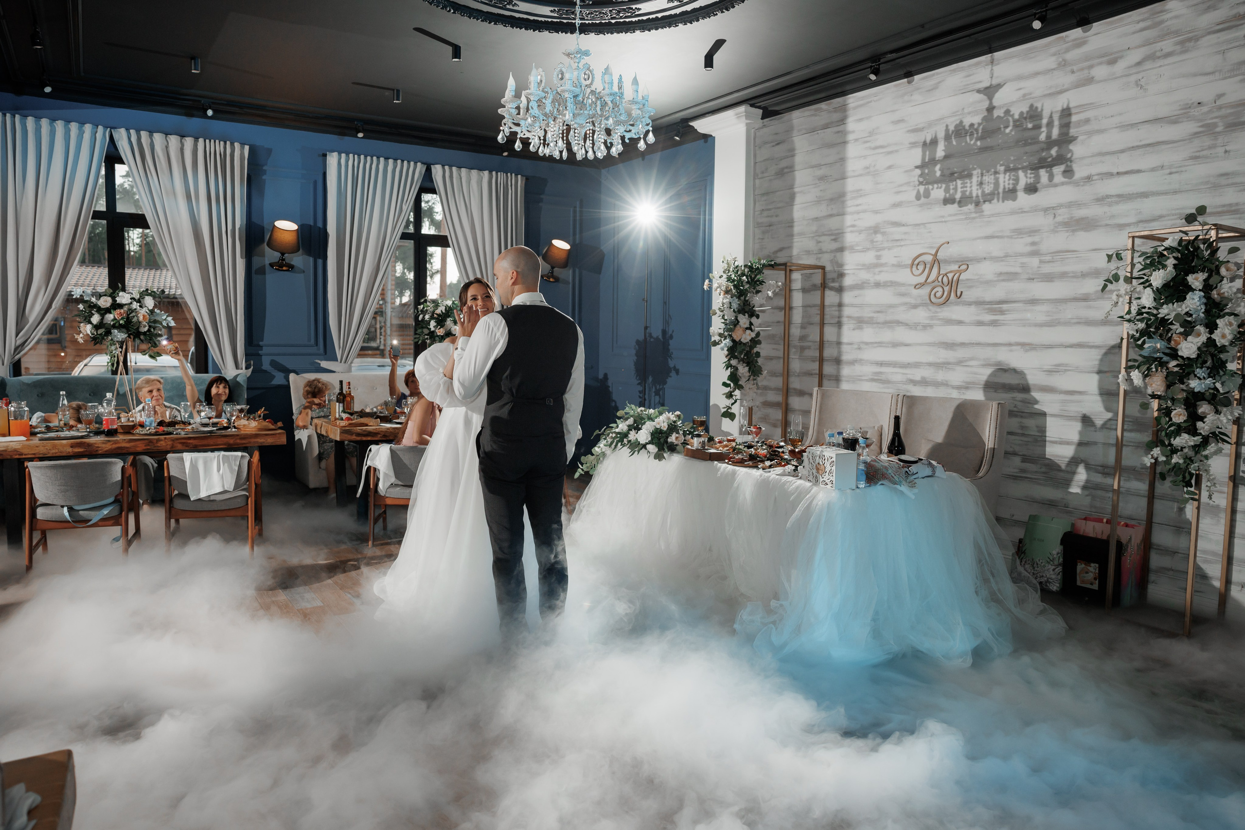 Полина и Дмитрий, загородный клуб «Барин», ЗАГС в г. Пушкино. Свадебный и репортажный фотограф (Москва, Королев и другие)