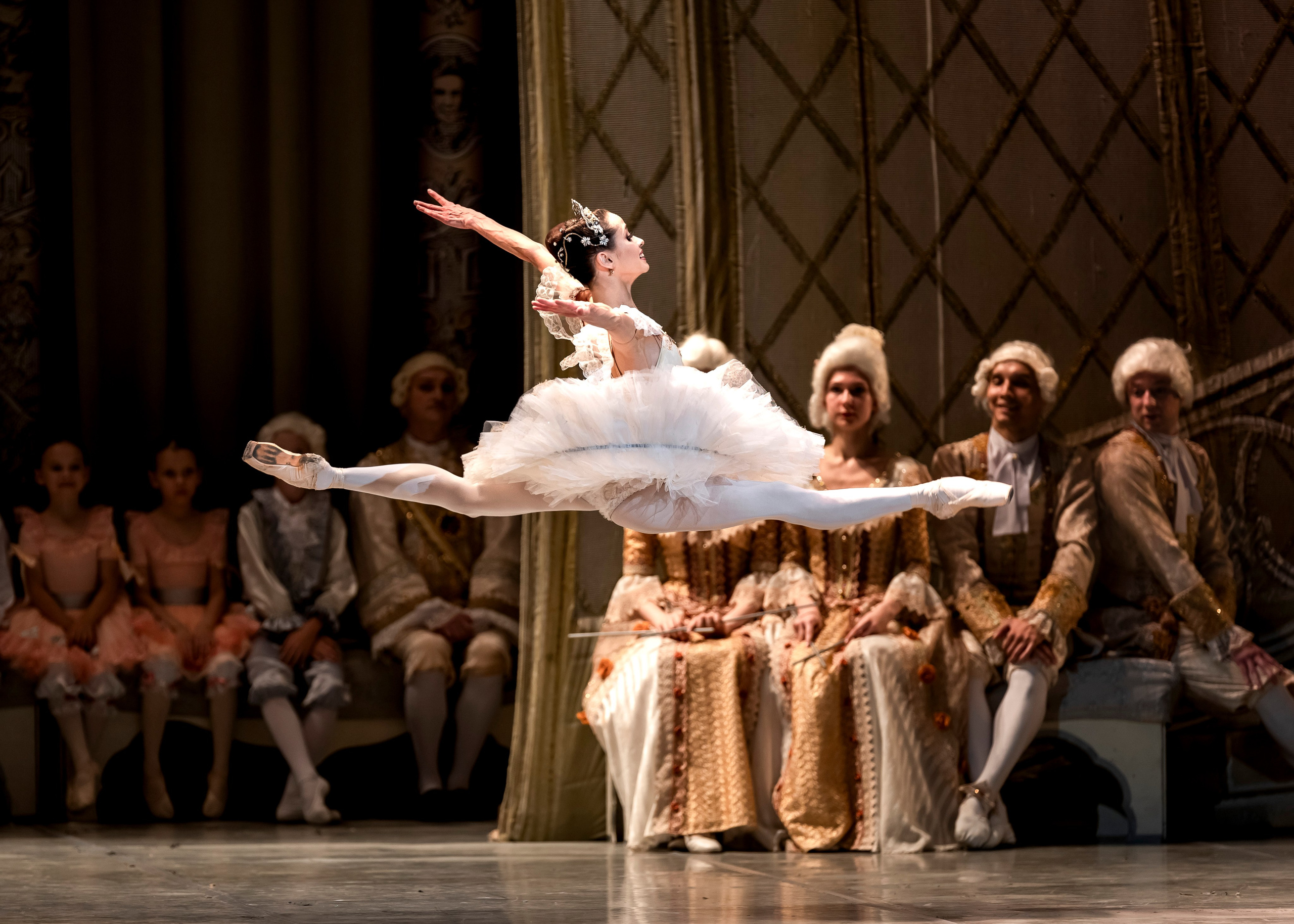 Коппелия. Балет Наталии Касаткиной и Владимира Василёва. Балетный фотограф Москва Майоров Николай