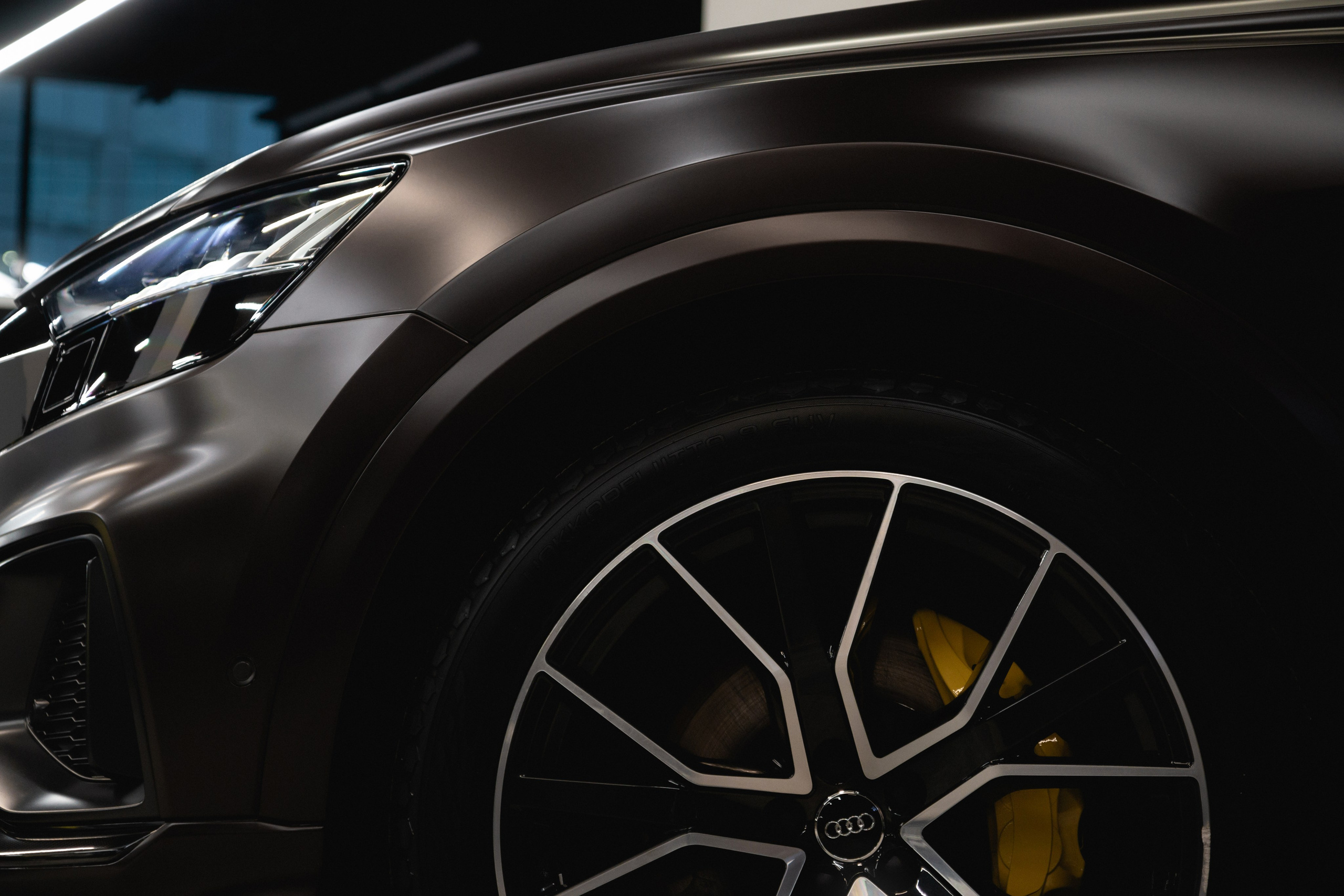 Audi Q8 matte. Автомобильный фотограф и видеограф в Новосибирске|Александра Косухина