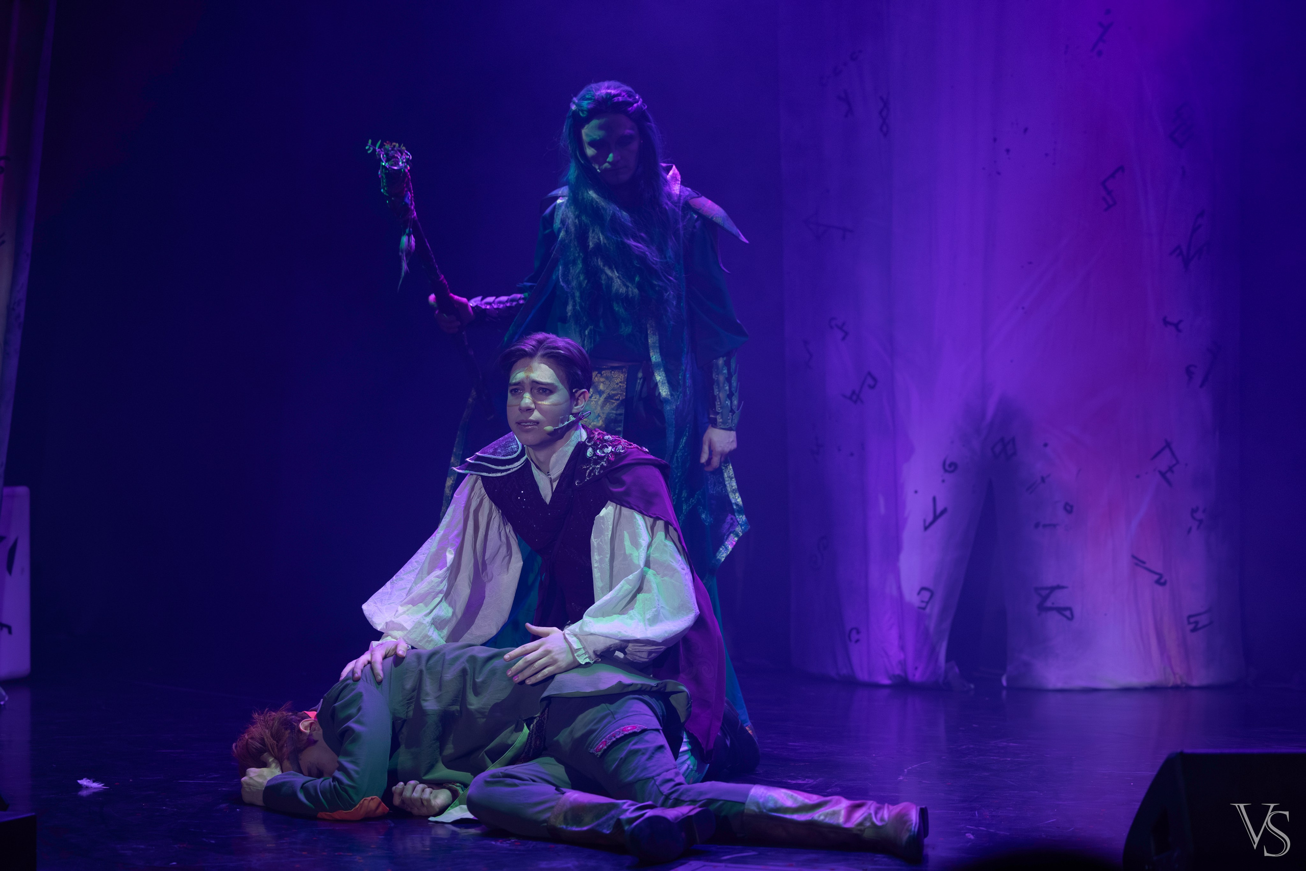 Книга стихий 25.01. Фотограф Виктор Степанов