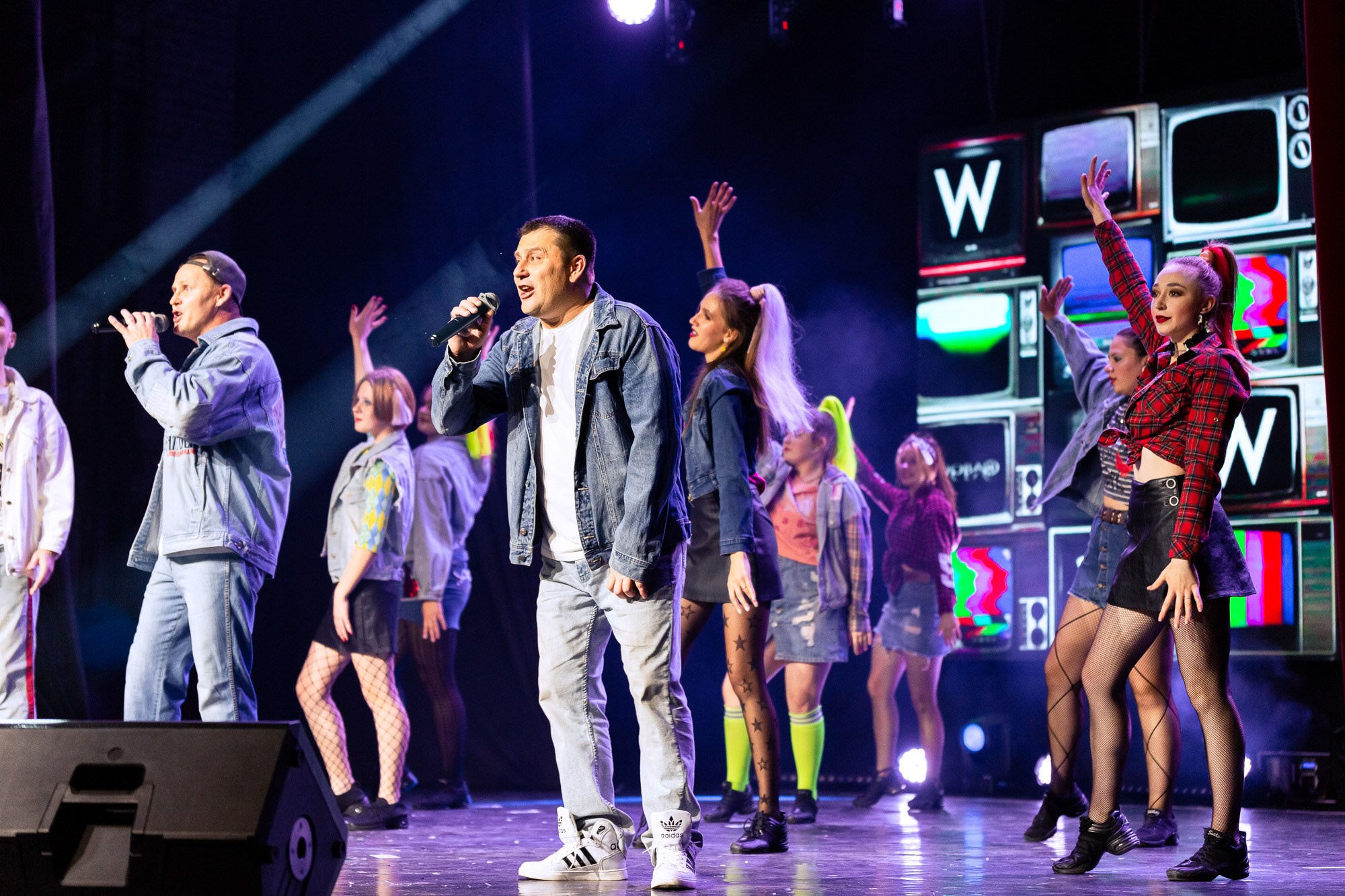 Концерт в Доме культуры. Андрей Кровлин — фотограф в Славянке