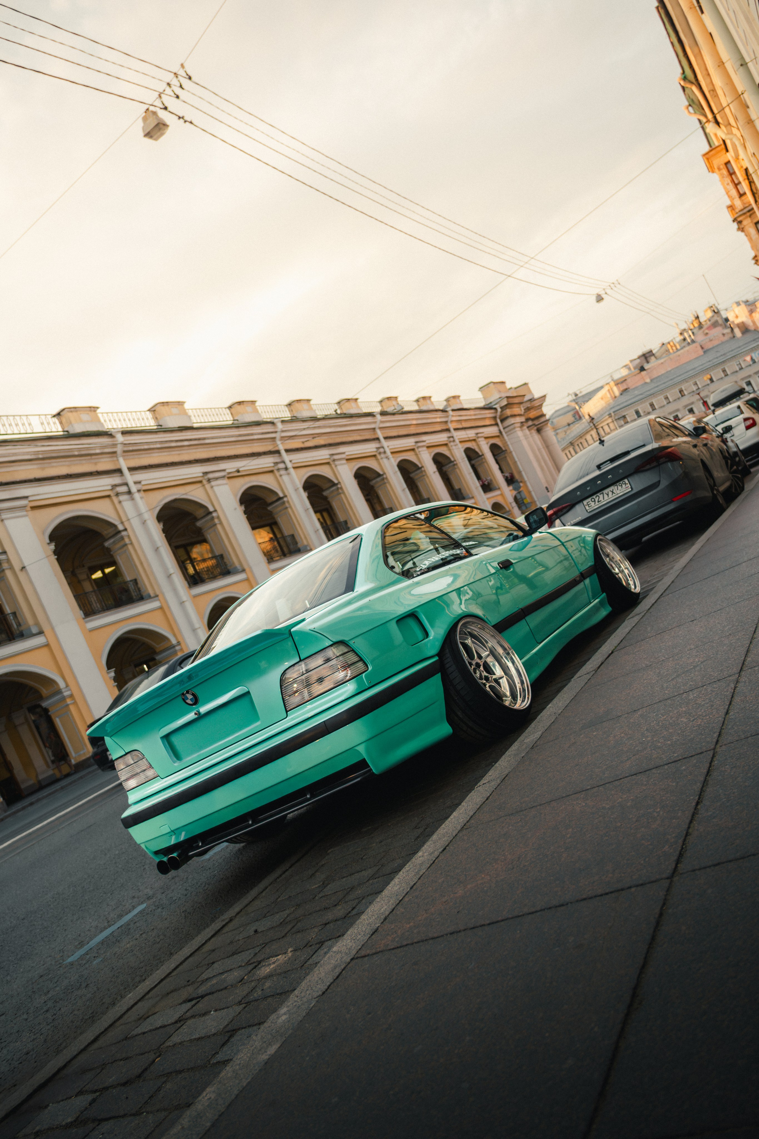BMW E36. Valya Fleks