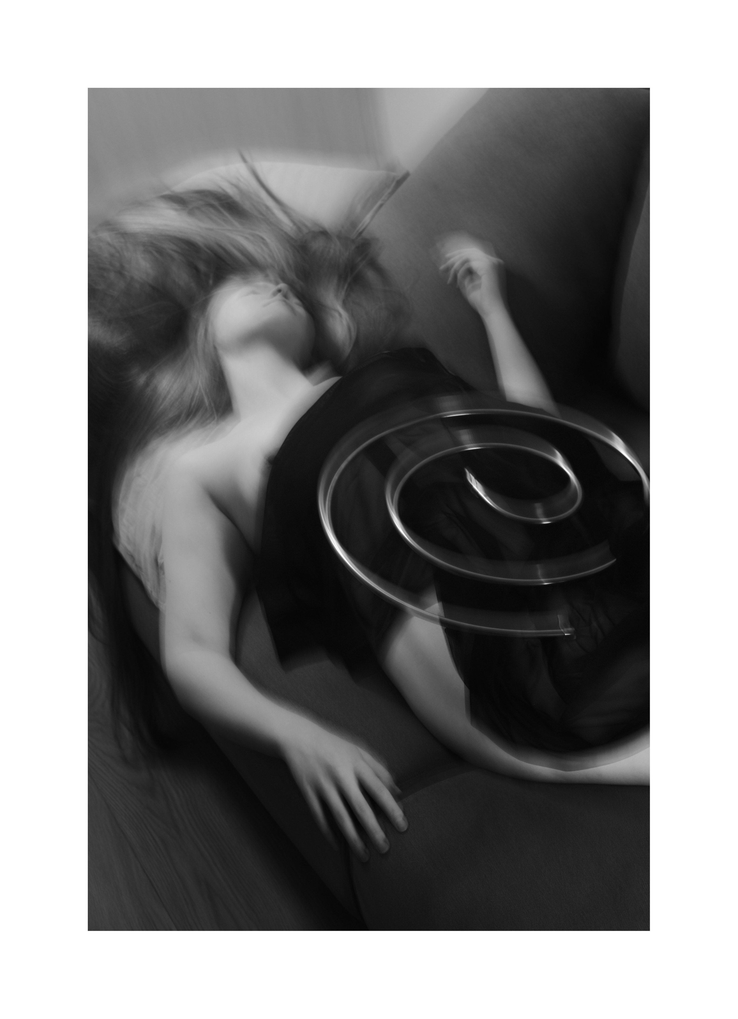 Будуарная фотосессия, непошлое ню, чувственное тело. Фотограф Анна Чанаях