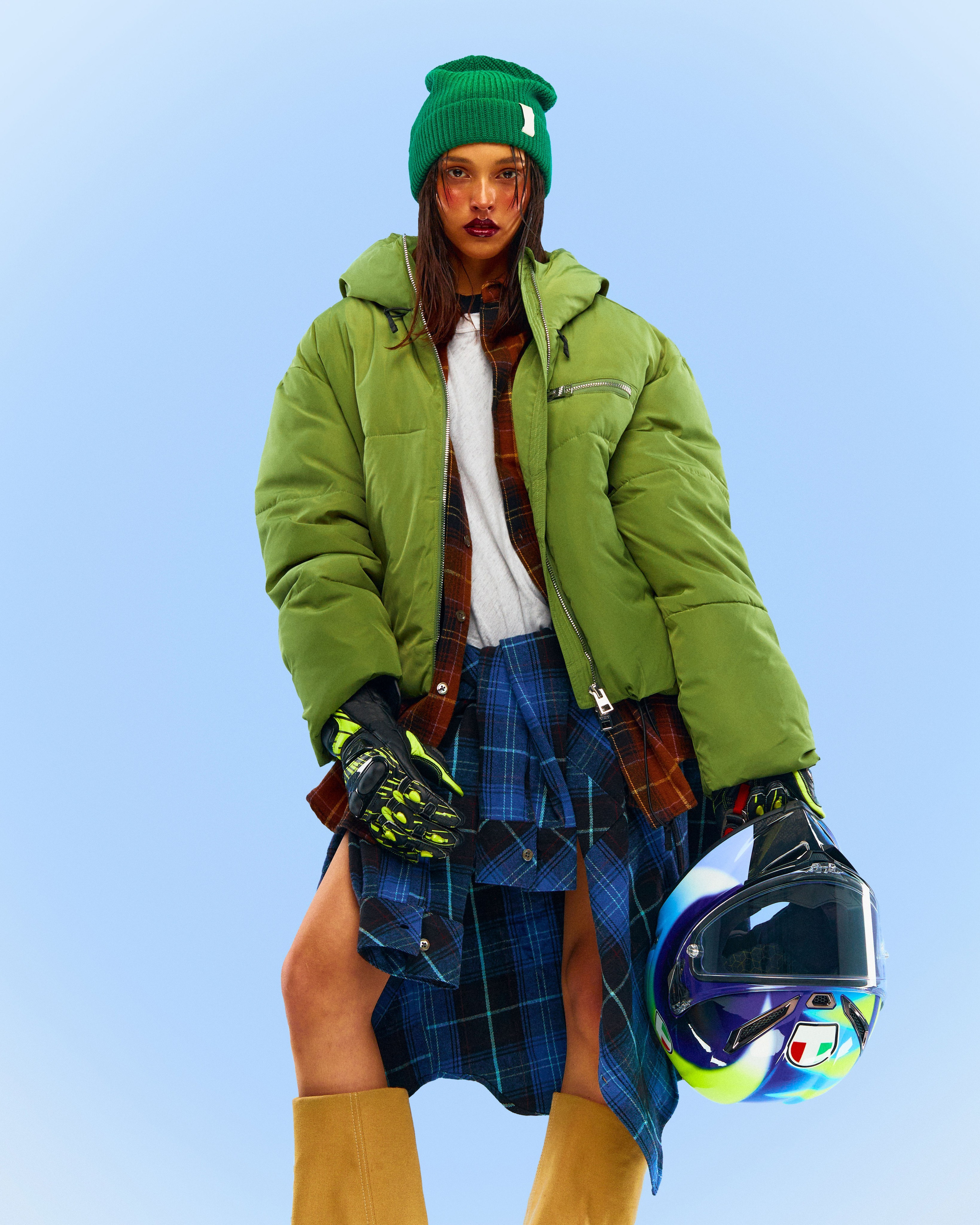 Matrona. Святослав Лебедев | Рекламный фотограф — Коммерческая съемка, Арт-дирекшн, AI-интеграция