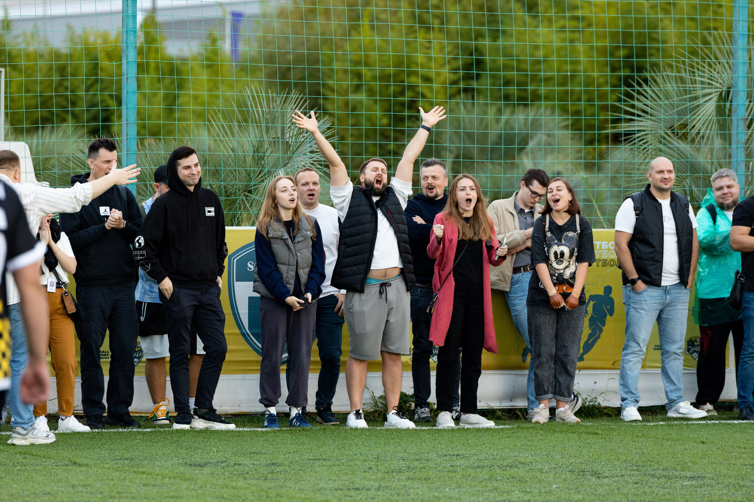 Футбольный матч между компаниями сферы такси. Фотограф Родион Нарудинов