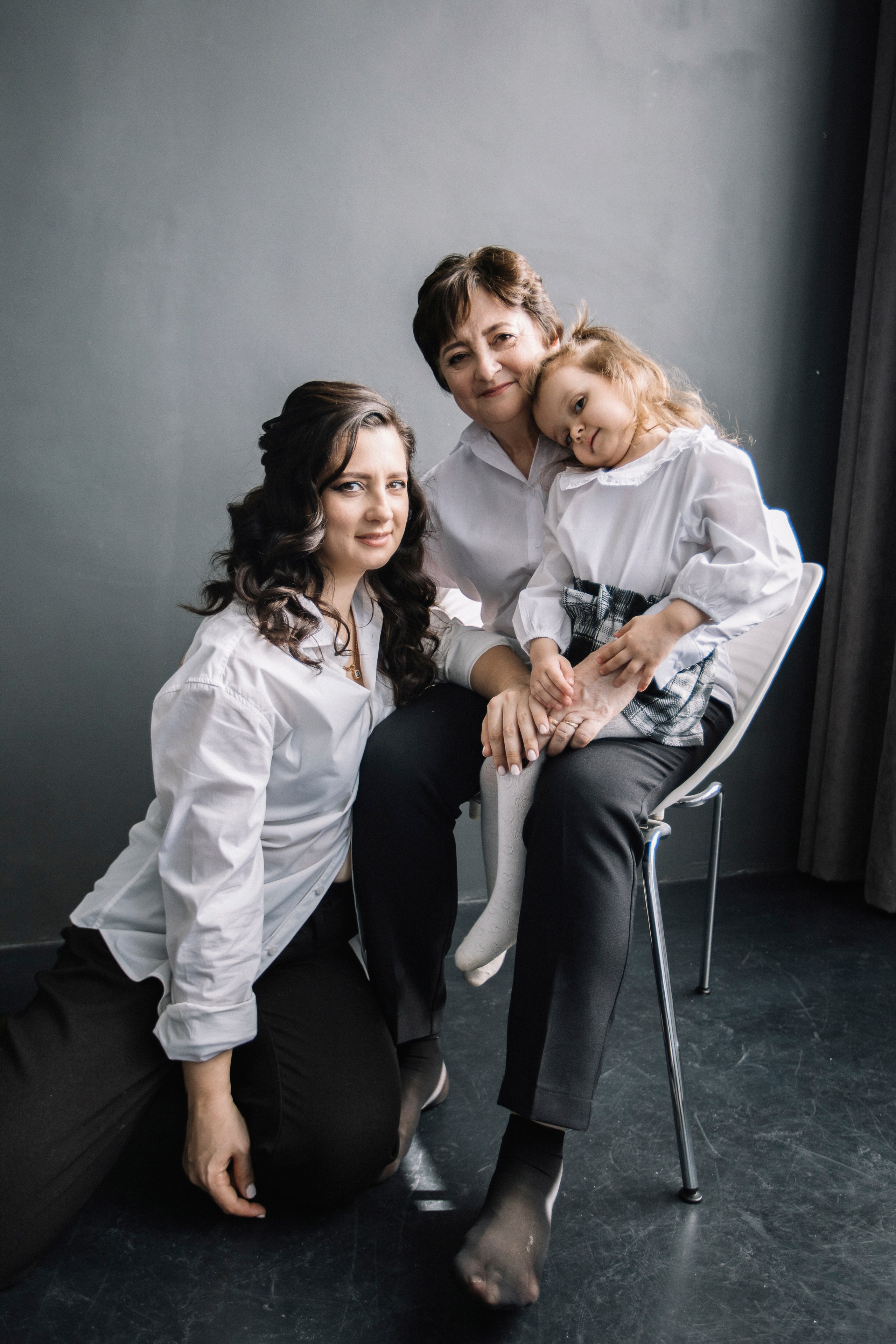 Настя, Маша и Мама. Главная