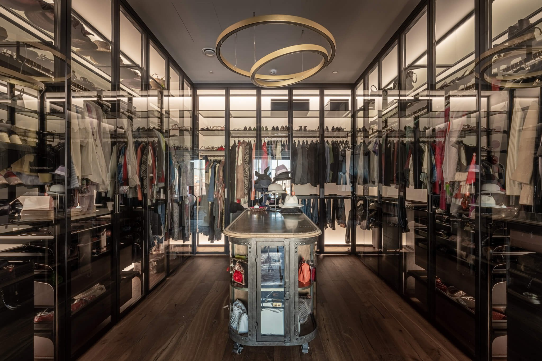 Квартира: дизайн Алена Мещерякова, съемка для Трио-интерьер. Фотограф Василий Буланов