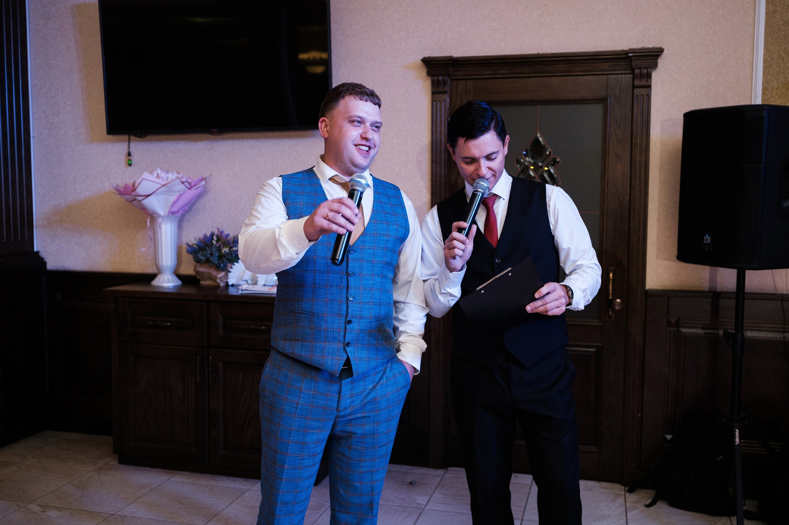 Виктор и Анна. Свадебный фотограф | репортаж | праздники | крещение