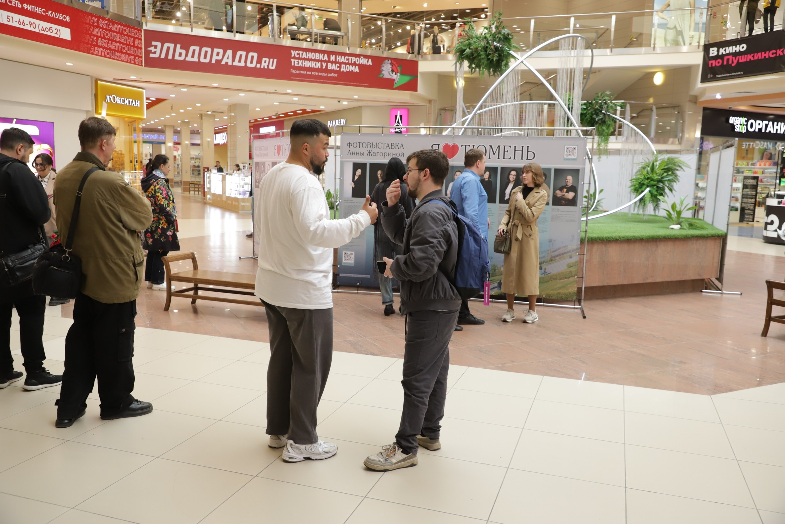 Фоторепортаж Алексея Модина. Фотограф и видеограф Анна Жагорина