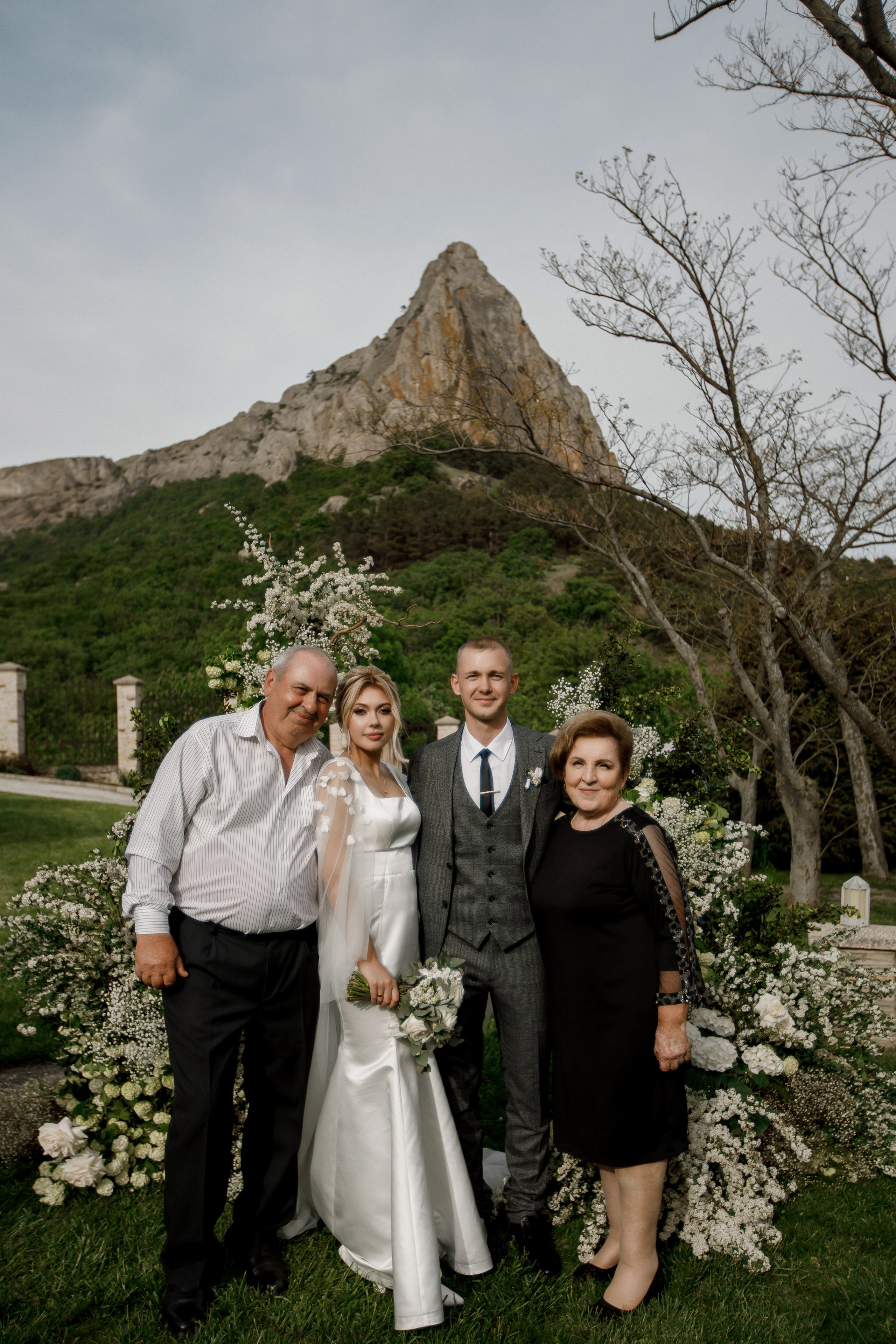 Денис и Алина. Белый замок. Фотограф Анна Лейман. Севастополь
