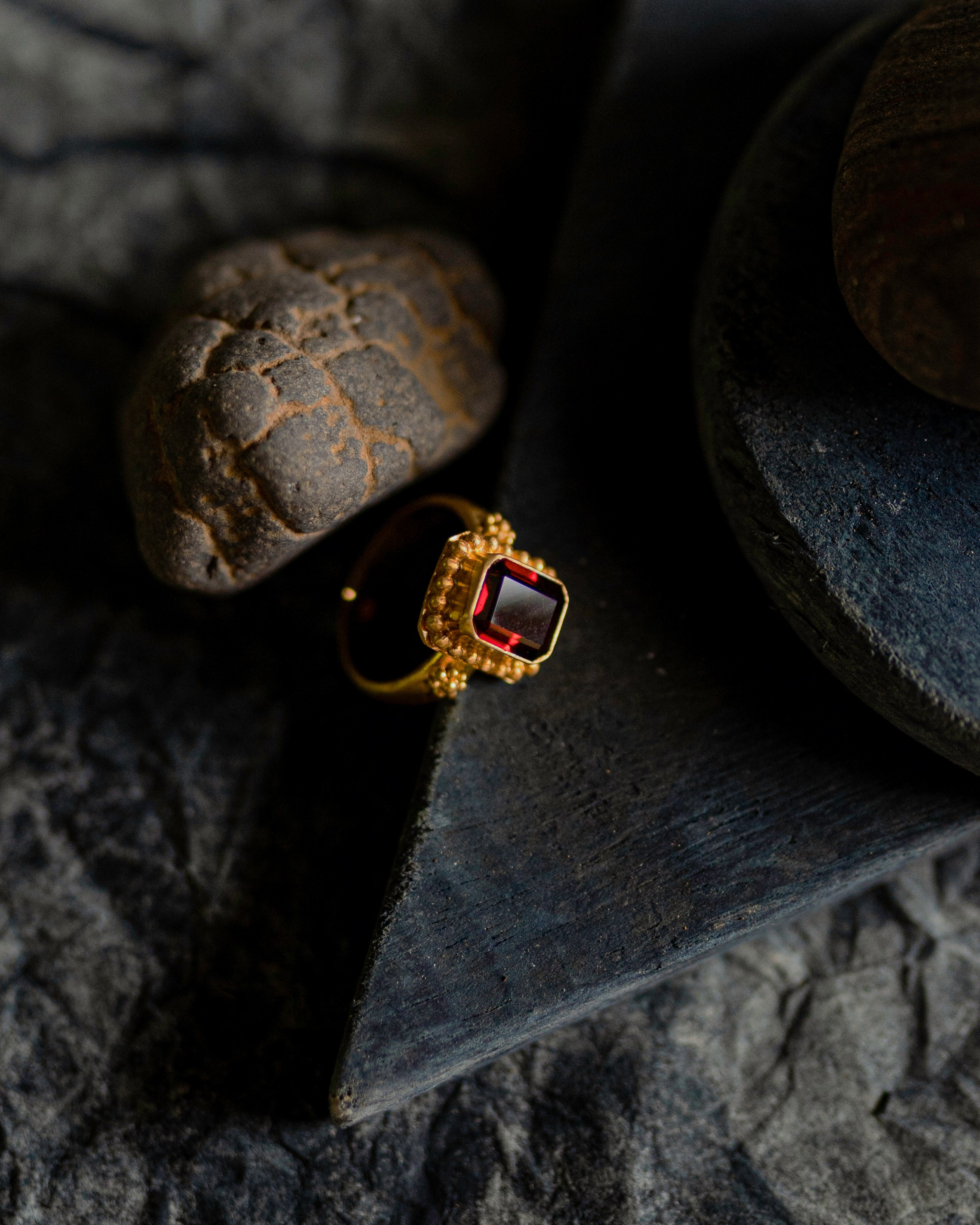 CONTENT. Art Photographer Anastasiia Maiskaya