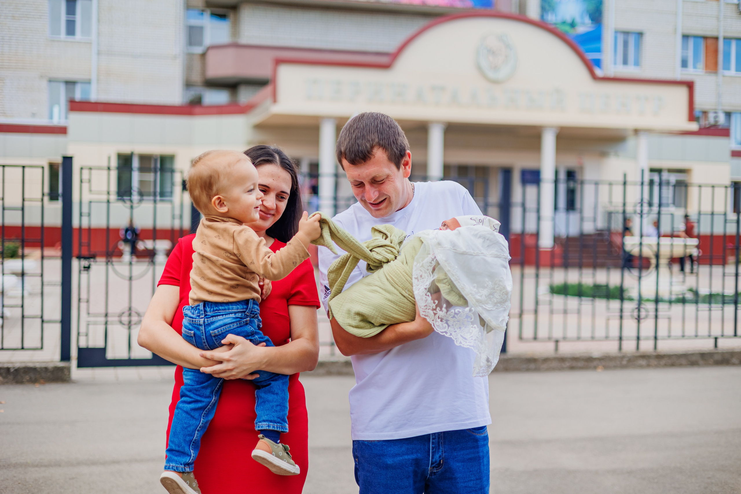 Выписка 25.09.24. Свадебный и семейный фотограф в Армавире