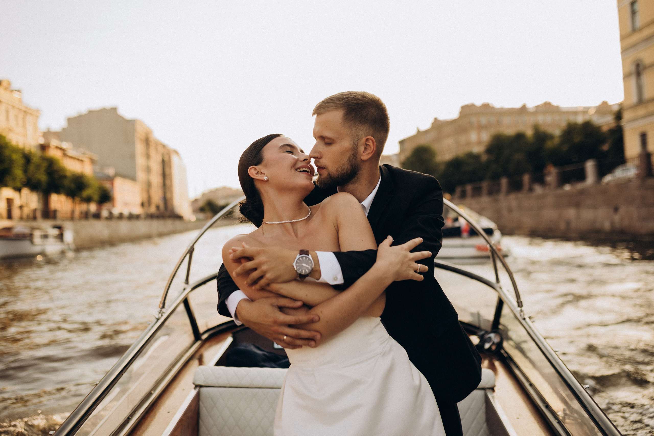 Костя и Лиза|прогулка + катер. Свадебный и love story фотограф в Санкт-Петербурге