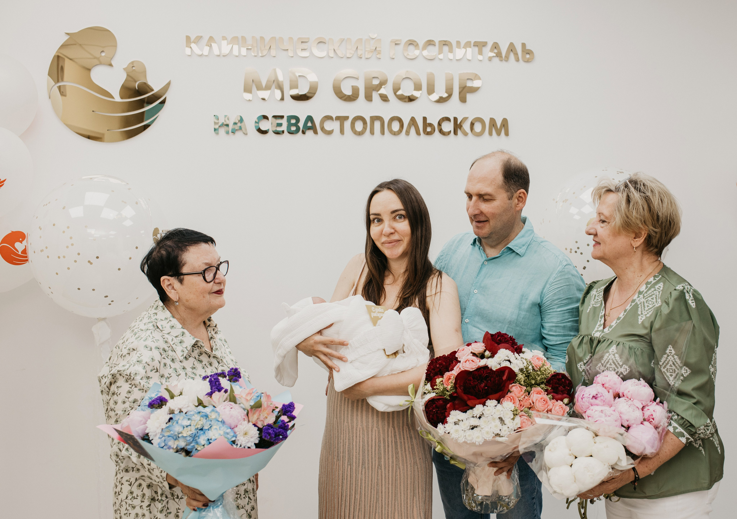 Выписка Марка. Фотограф на выписку из роддома в Москве и МО