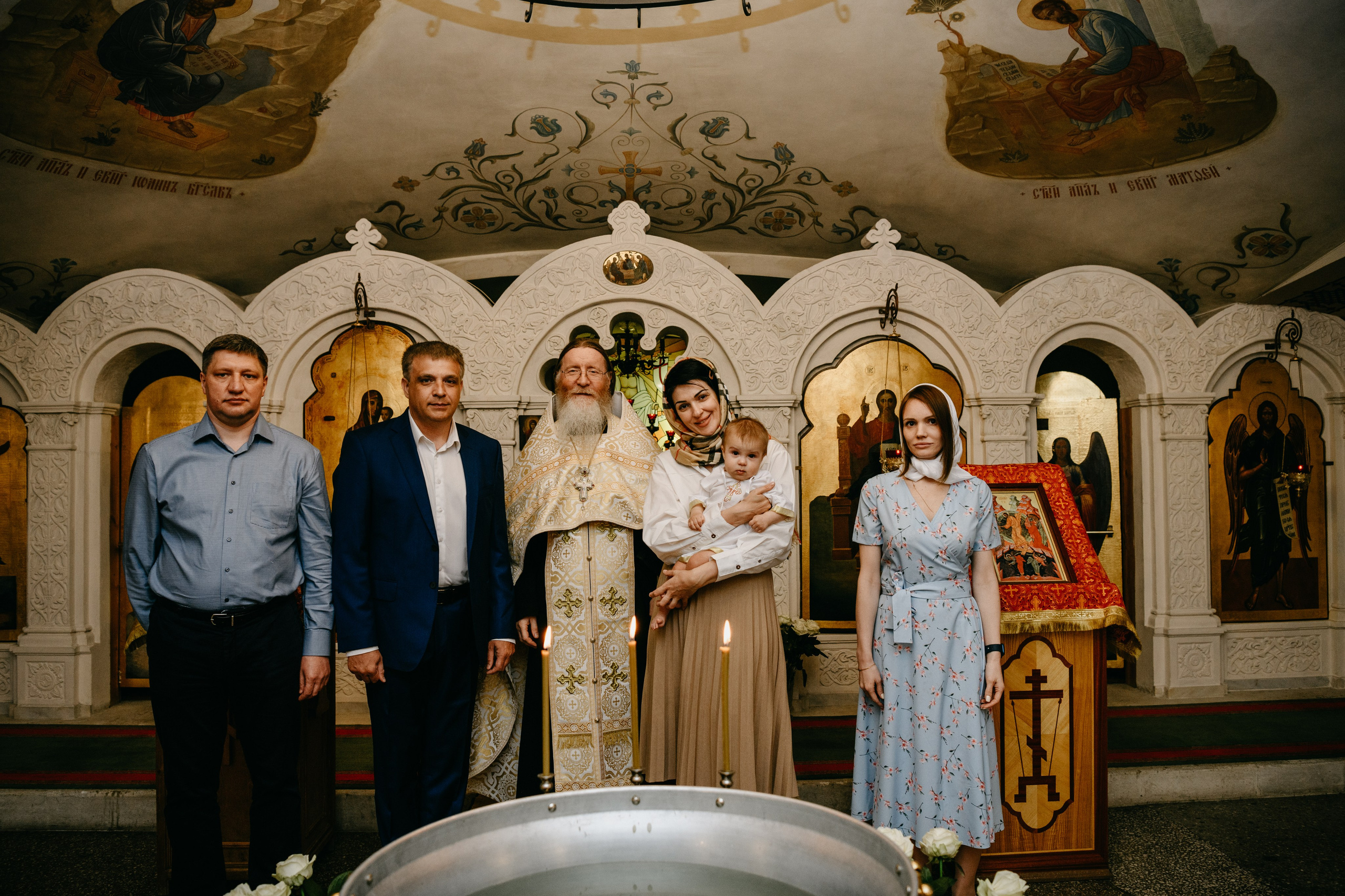 Крещение Александра. Фотограф на выписку из роддома в Москве и МО