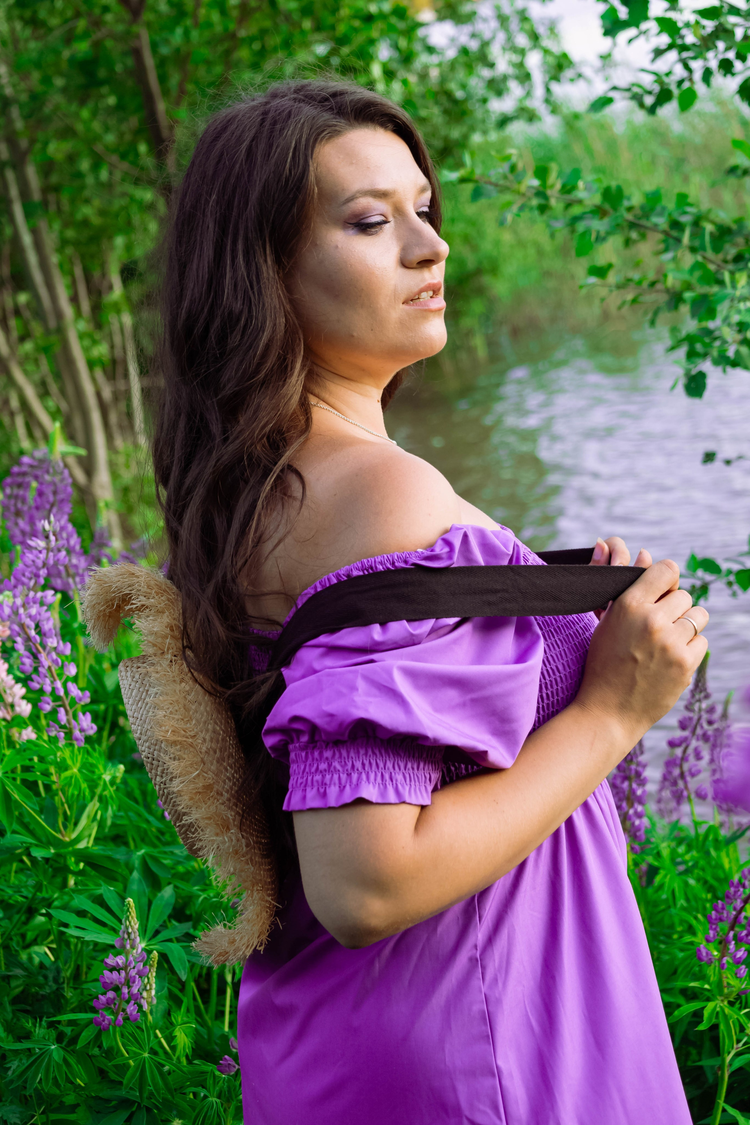 Алена. Люпины в карьере. Портретный фотограф Панферова Регина г. Санкт-Петербург, г. Казань