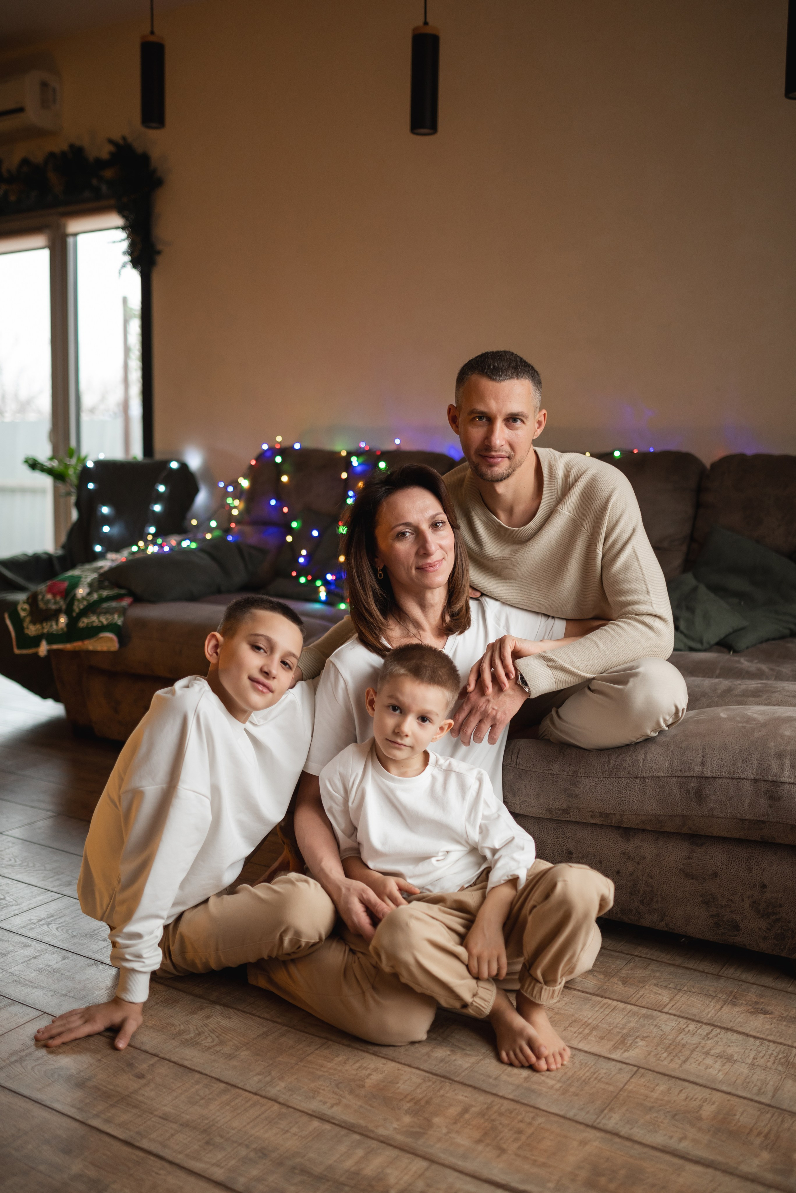 Оксана Сергей Ваня и Егор. Семейный фотограф Ирина Сгибнева