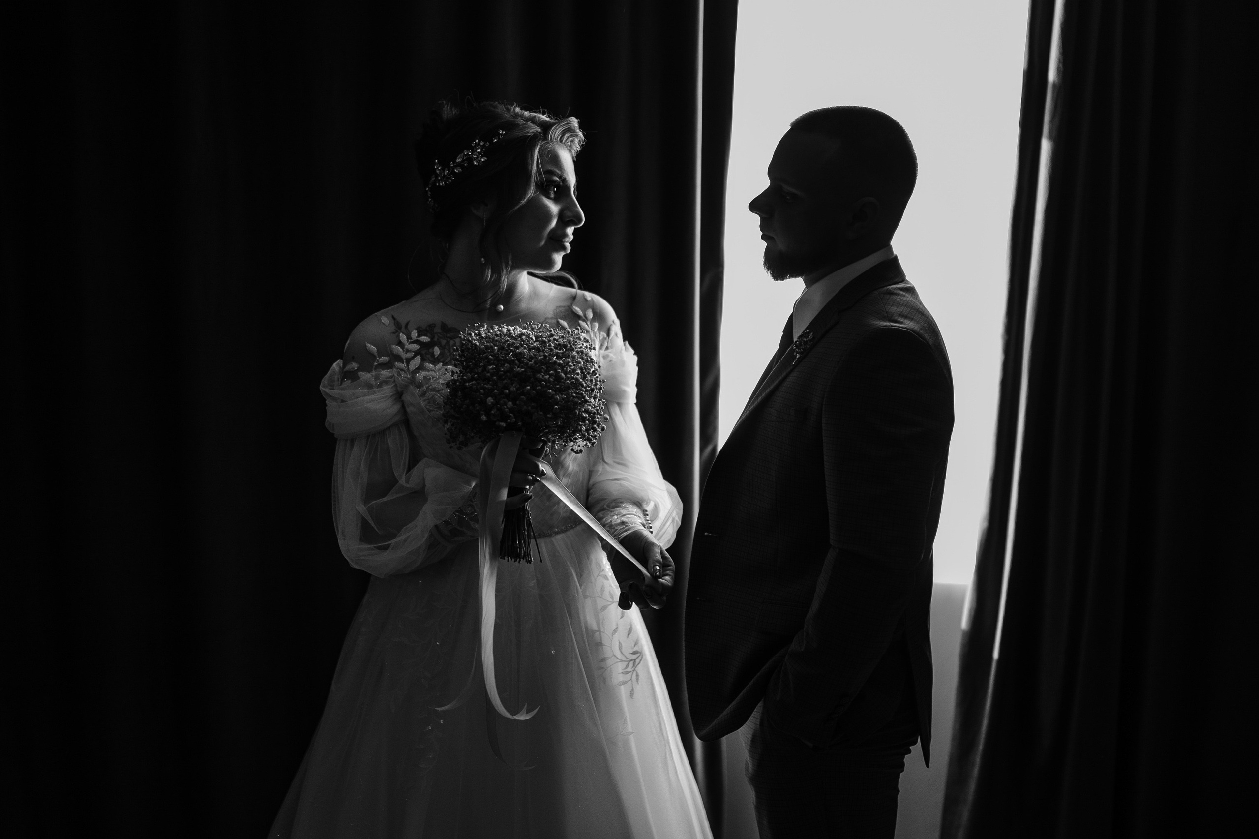 Карина + Глеб. Роман Урумбаев фотограф Нижневартовск