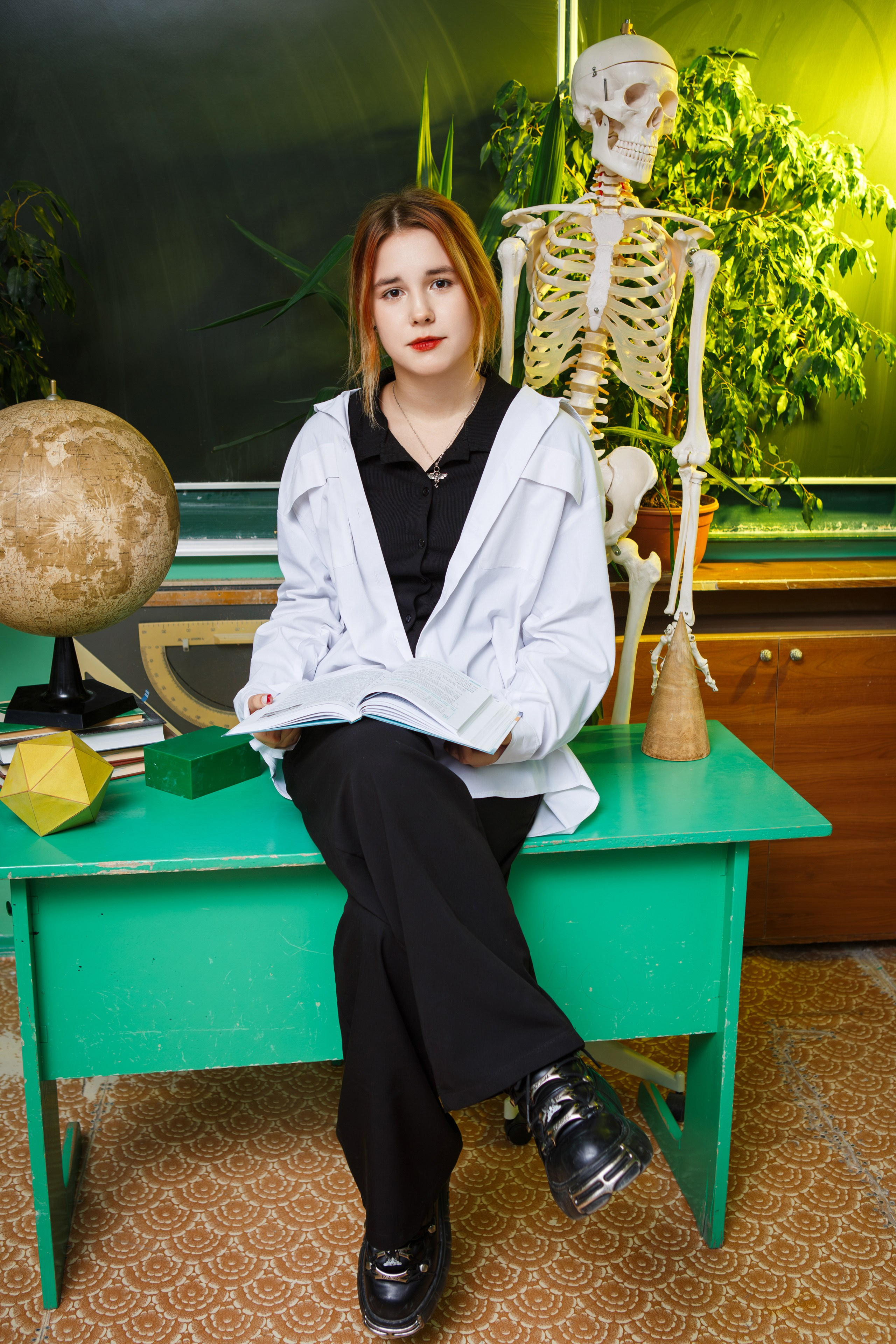 ПОРТРЕТНАЯ ФОТОСЕССИЯ В КЛАССЕ ДЛЯ 9 КЛАССОВ. ТВОЙ АЛЬБОМ / ТВОИ ПРАВИЛА