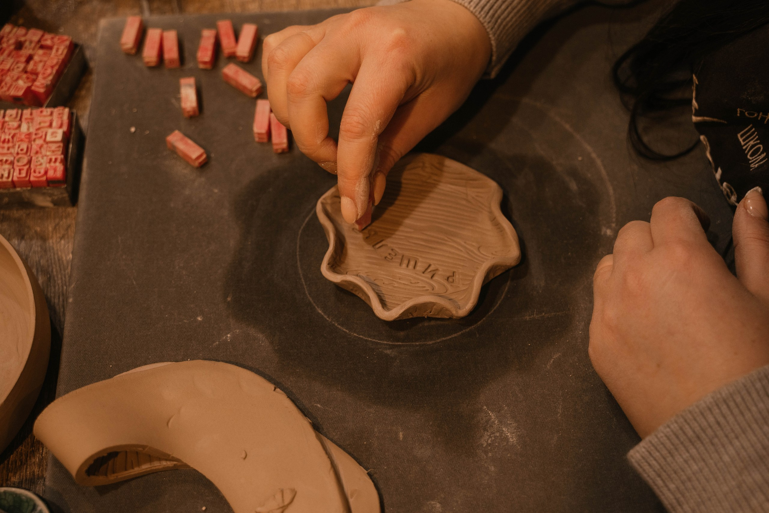 День рождения в гончарной мастерской. Свадебный, семейный фотограф в Рязани Лена Брант