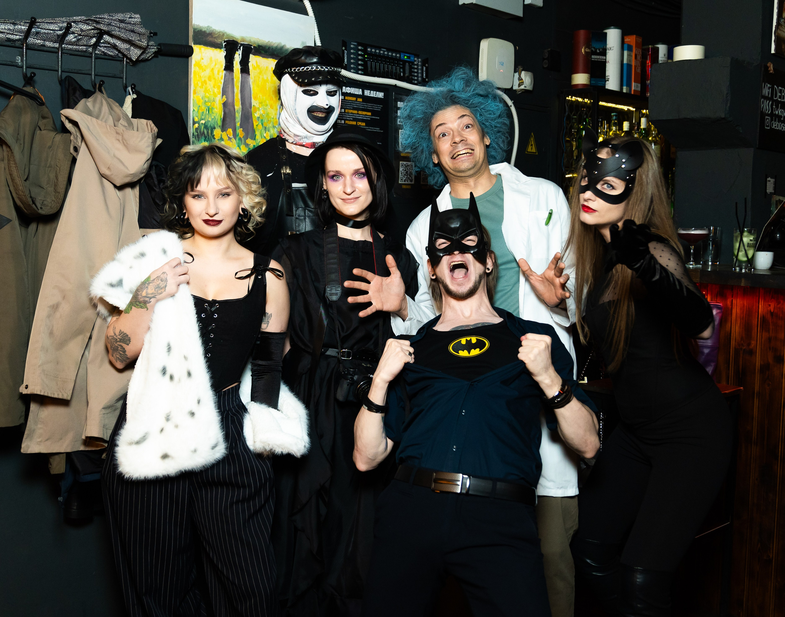 Helloween. Хэллоуин в баре Дебошир Санкт-Петербург. Halloween at the Debaser Bar in St. Petersburg. Хэллоуин в Санкт-Петербурге, бар Дебошир, хэллоуин, праздники
