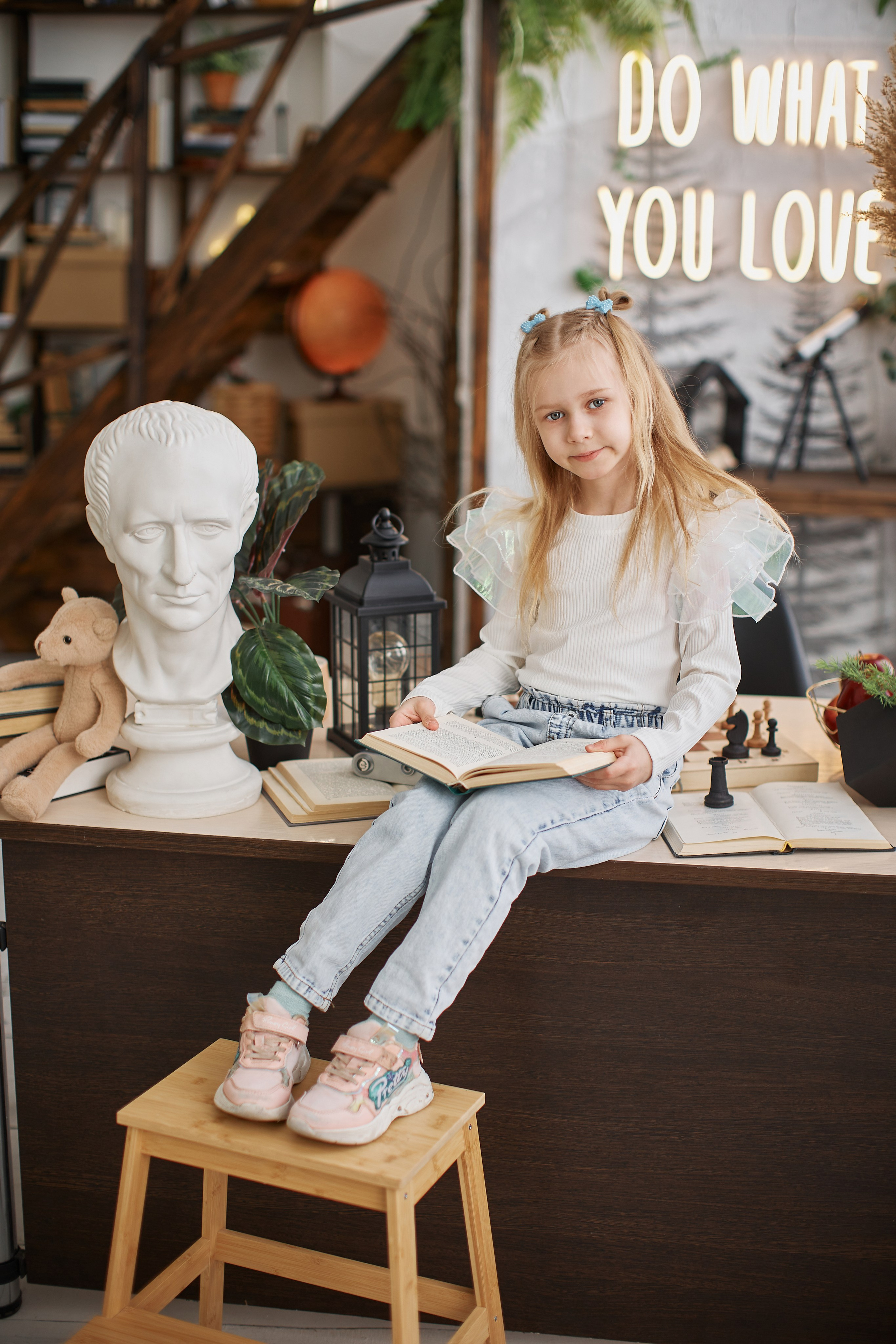 Портреты. Выпускные альбомы в городе Курган для всех