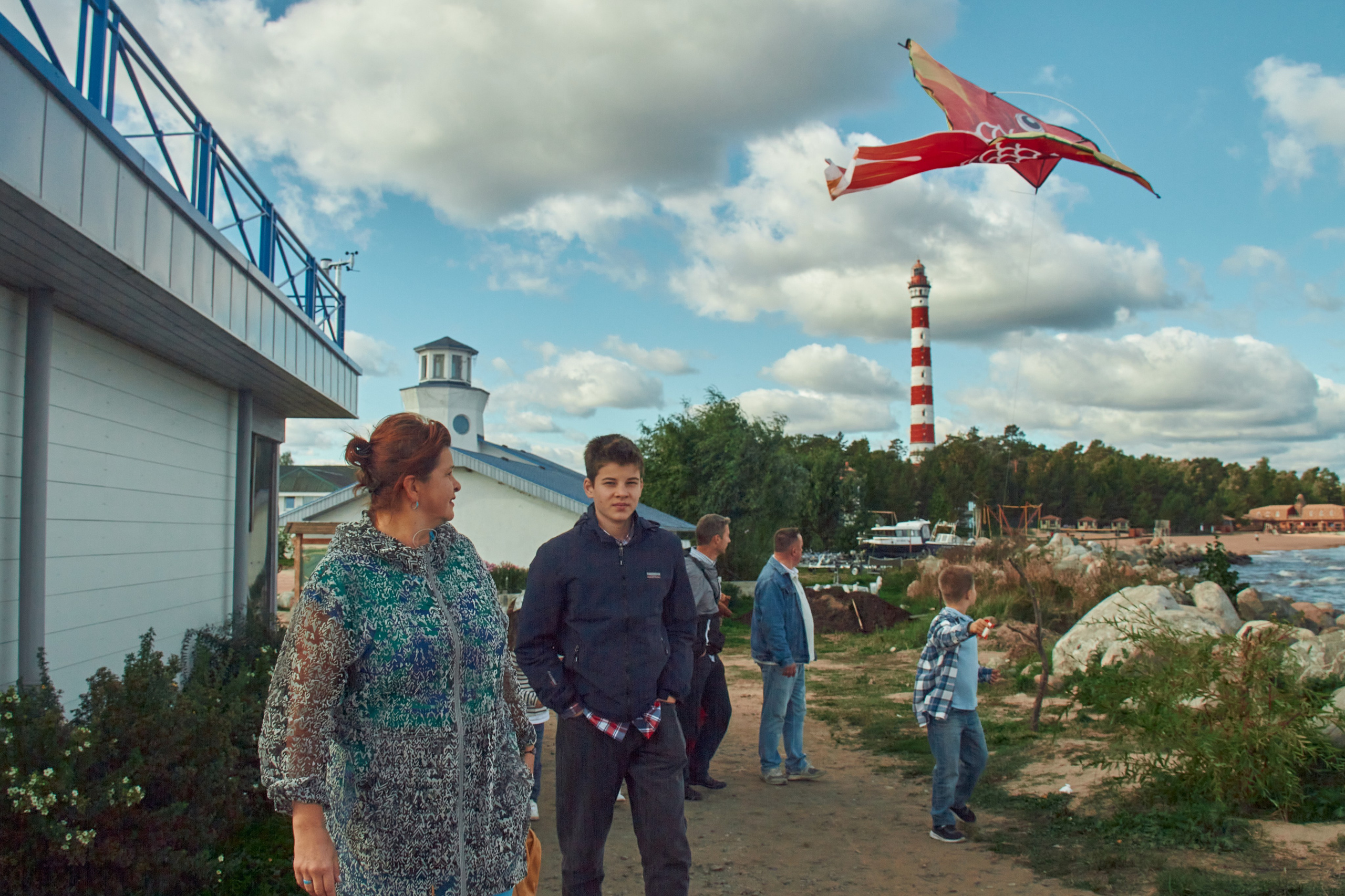 Семейная съёмка на Ладоге. Свадебный, семейный и контент фотограф в Санкт- Петербурге Елена Грие