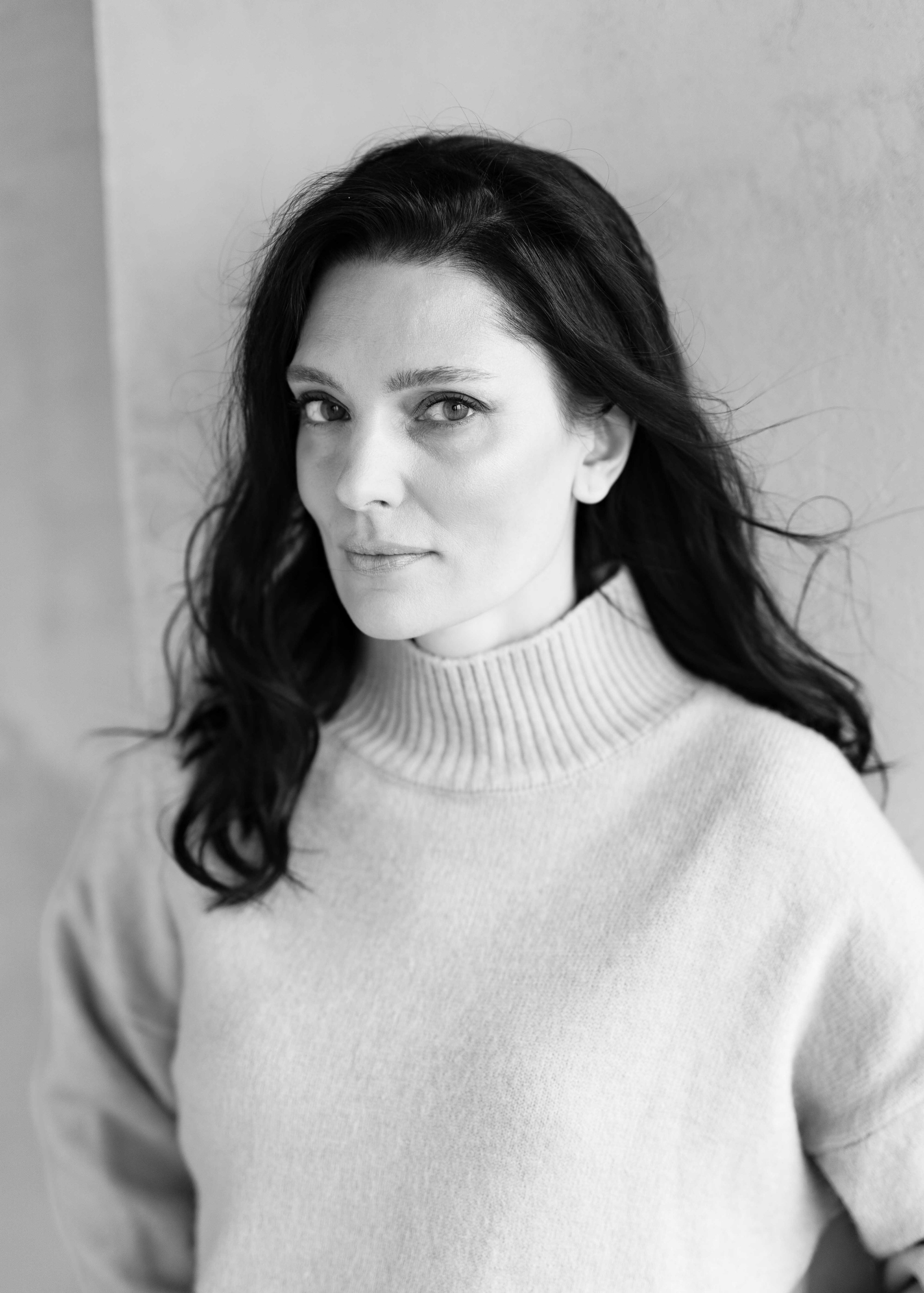 Женский портрет 35+. Женский портретный фотограф 35+ Воронеж. Добро пожаловать в магию ЧБ портрета