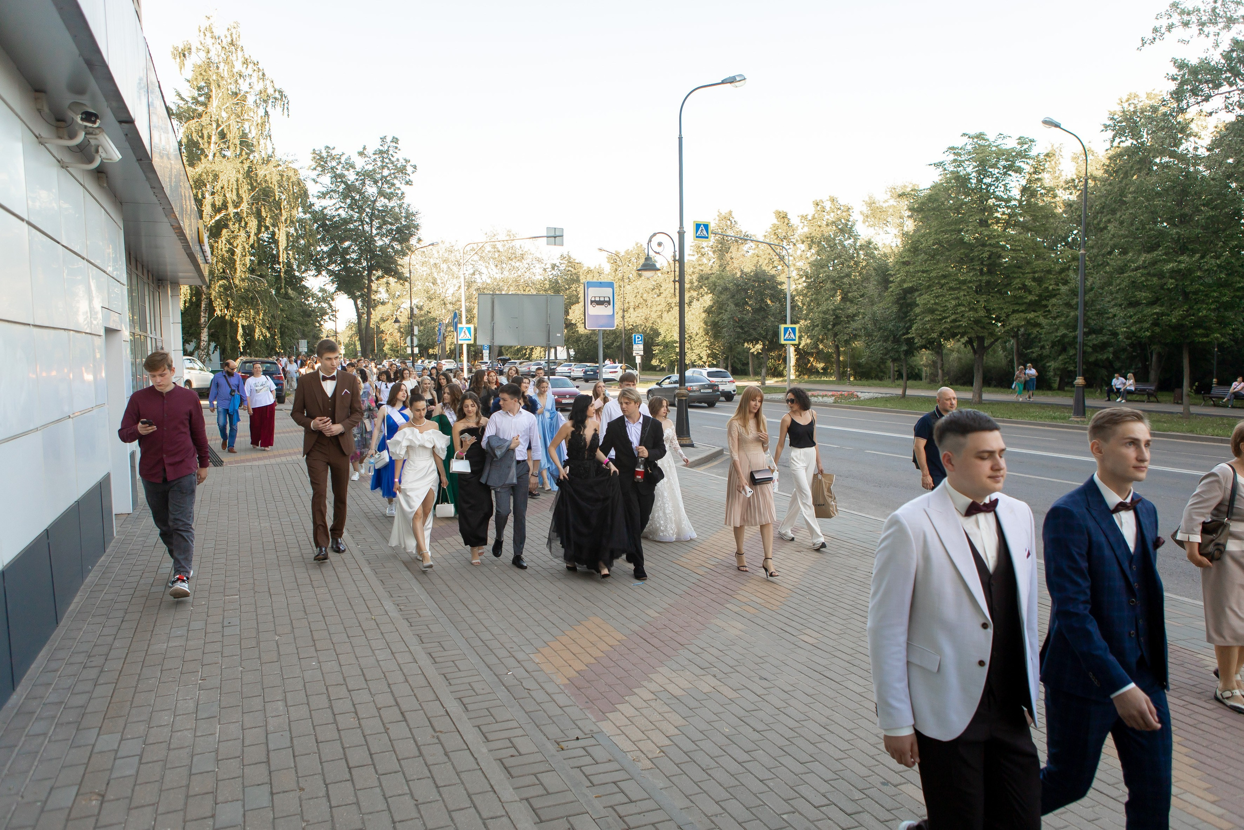 Выпускной Гимназия 12 2024 г. Свадебный и портретный Фотограф в Липецке Дмитрий Котюков