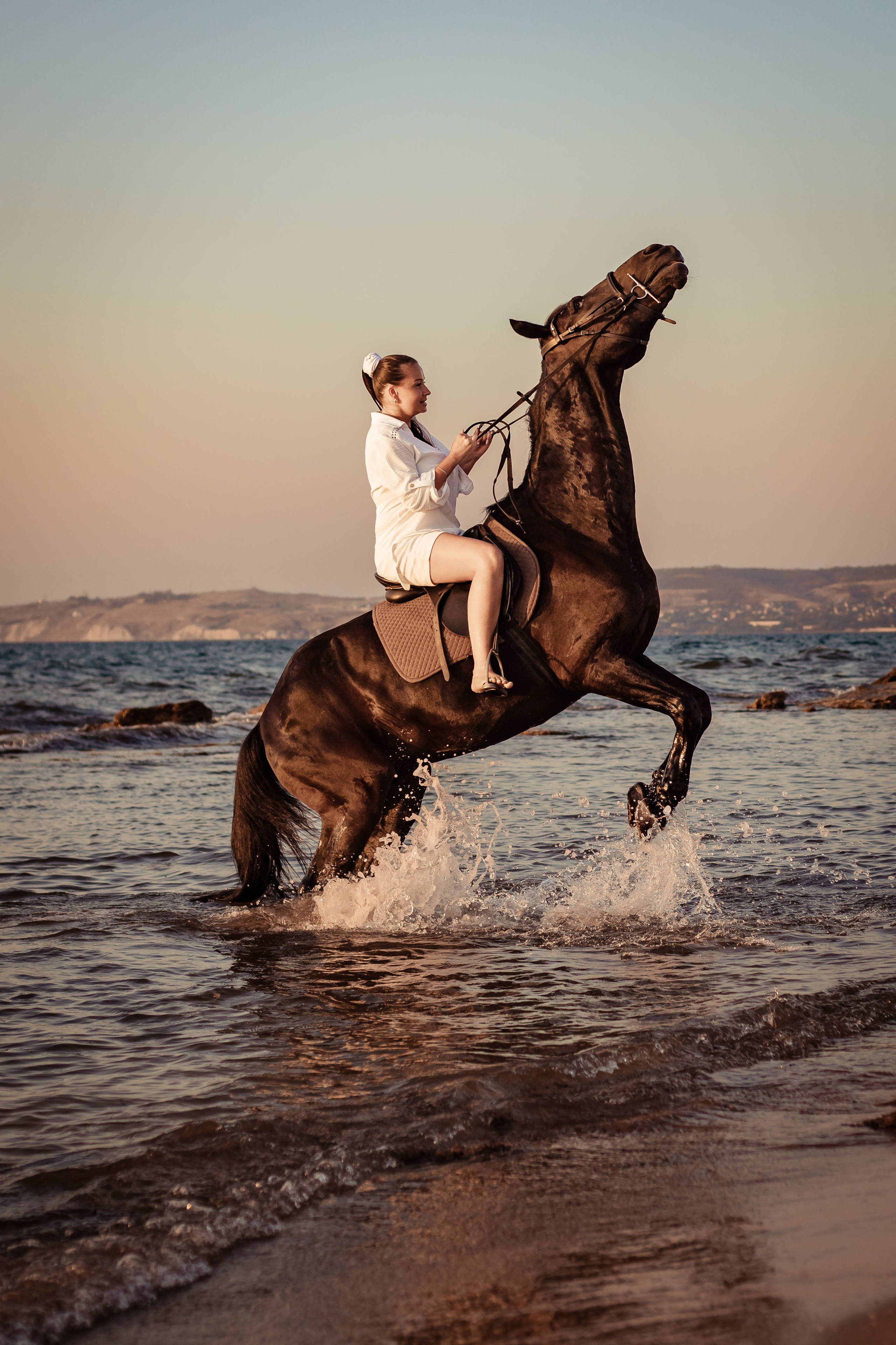 Фотосессия на море с лошадью. Фотограф в Феодосии Наталья Булгакова