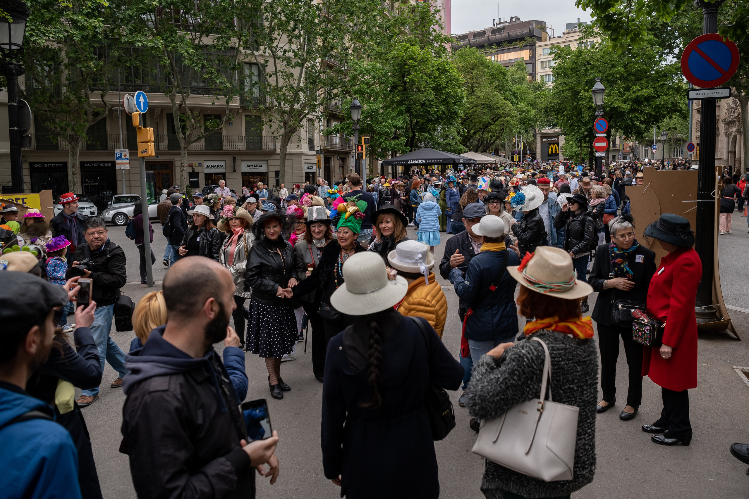 Барселона. Парад шляп. 2019. Дима Бабушкин. Фотограф. Подиум. Репортаж. Творчество. Дорого
