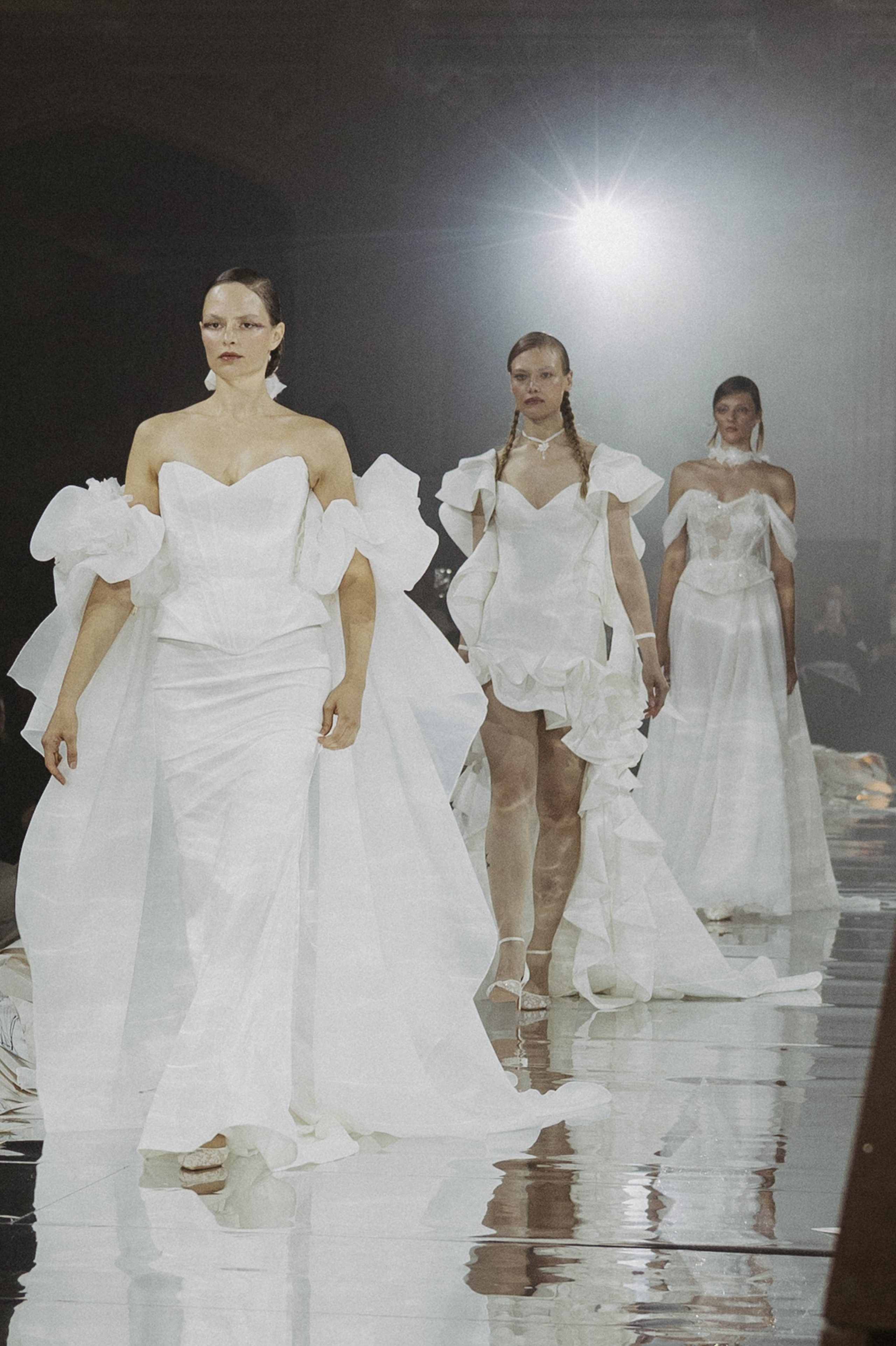 Rara Avis Fashion Show 2026. Fusion Wedding Photographer