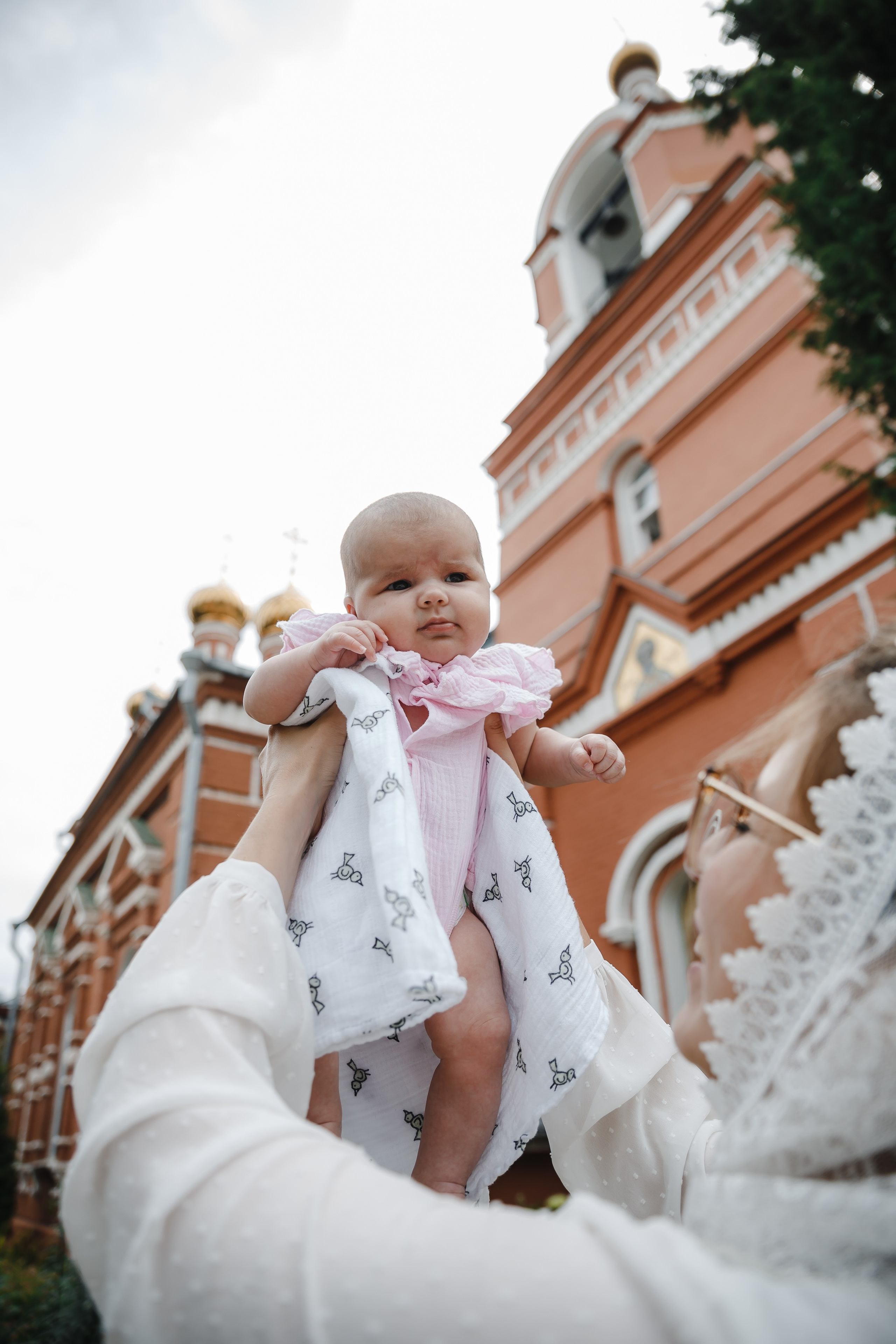 Крещение в храме Спаса Нерукотворного Образа в Б.Свинорье Г.Москвы. Фотограф на Крещение Москва