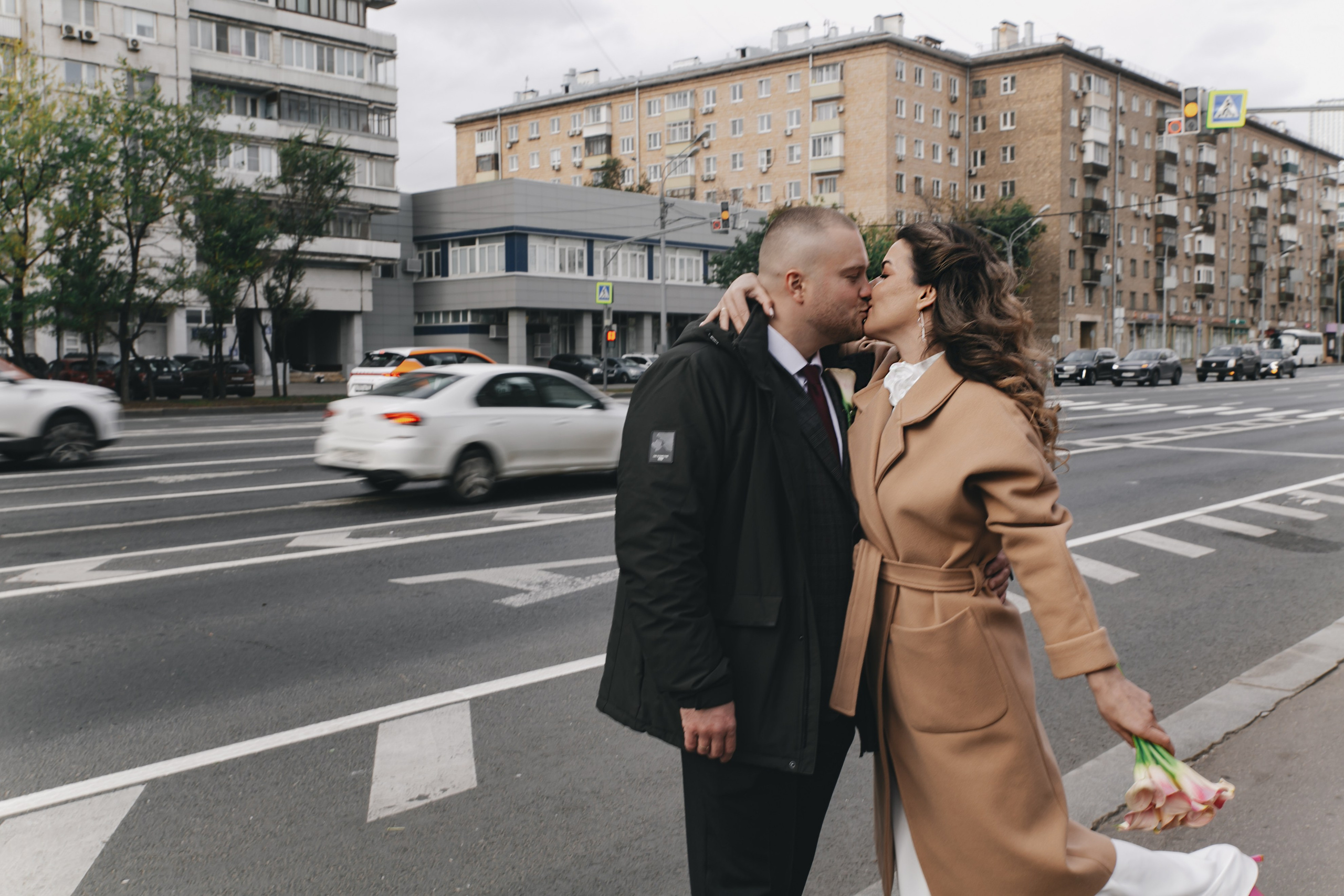 Анонс Артём и Аида, Савёловский отдел ЗАГС, прогулка ул. Бутырская, свадебная фотосъёмка «Кросс Студио», зал «Вега». Фотограф и свадебный фотограф в Москве