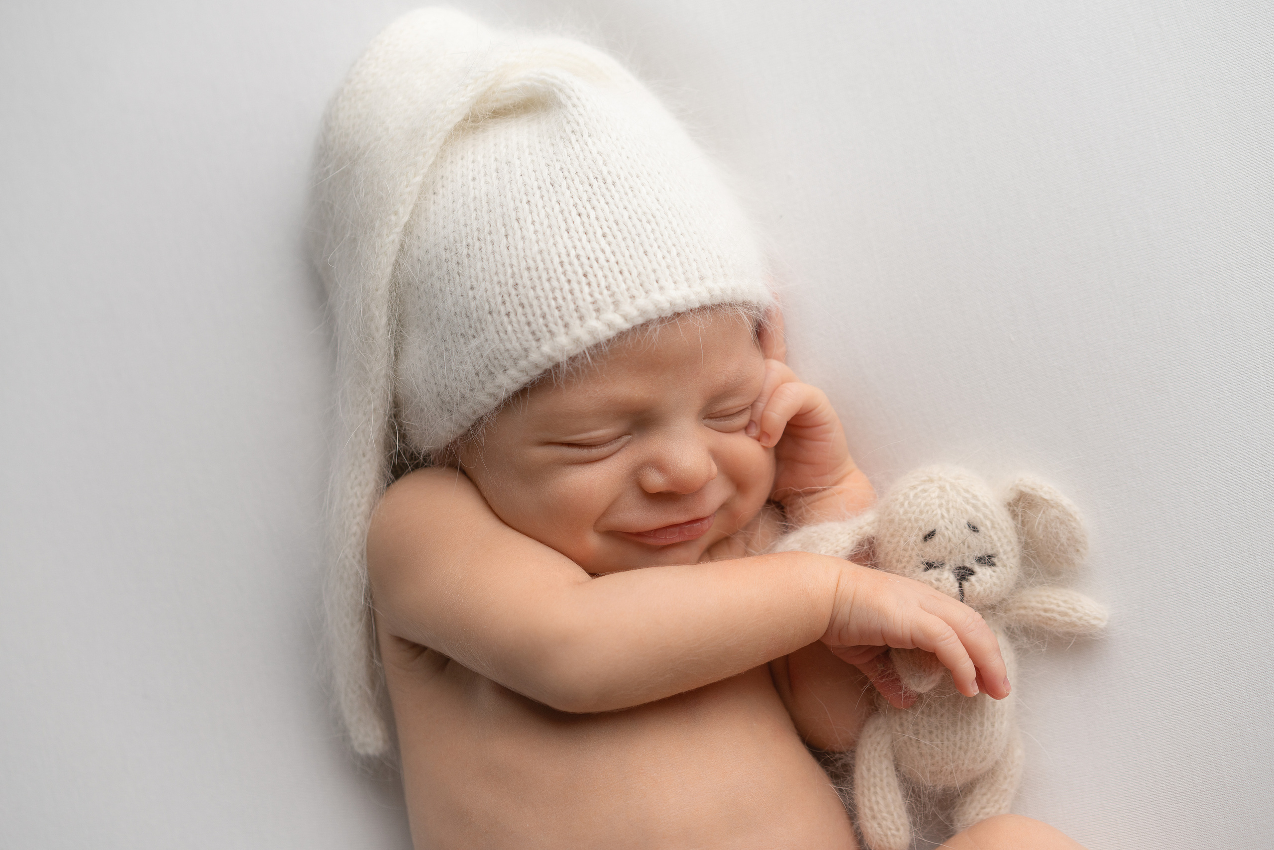 Новорожденный Мишутка