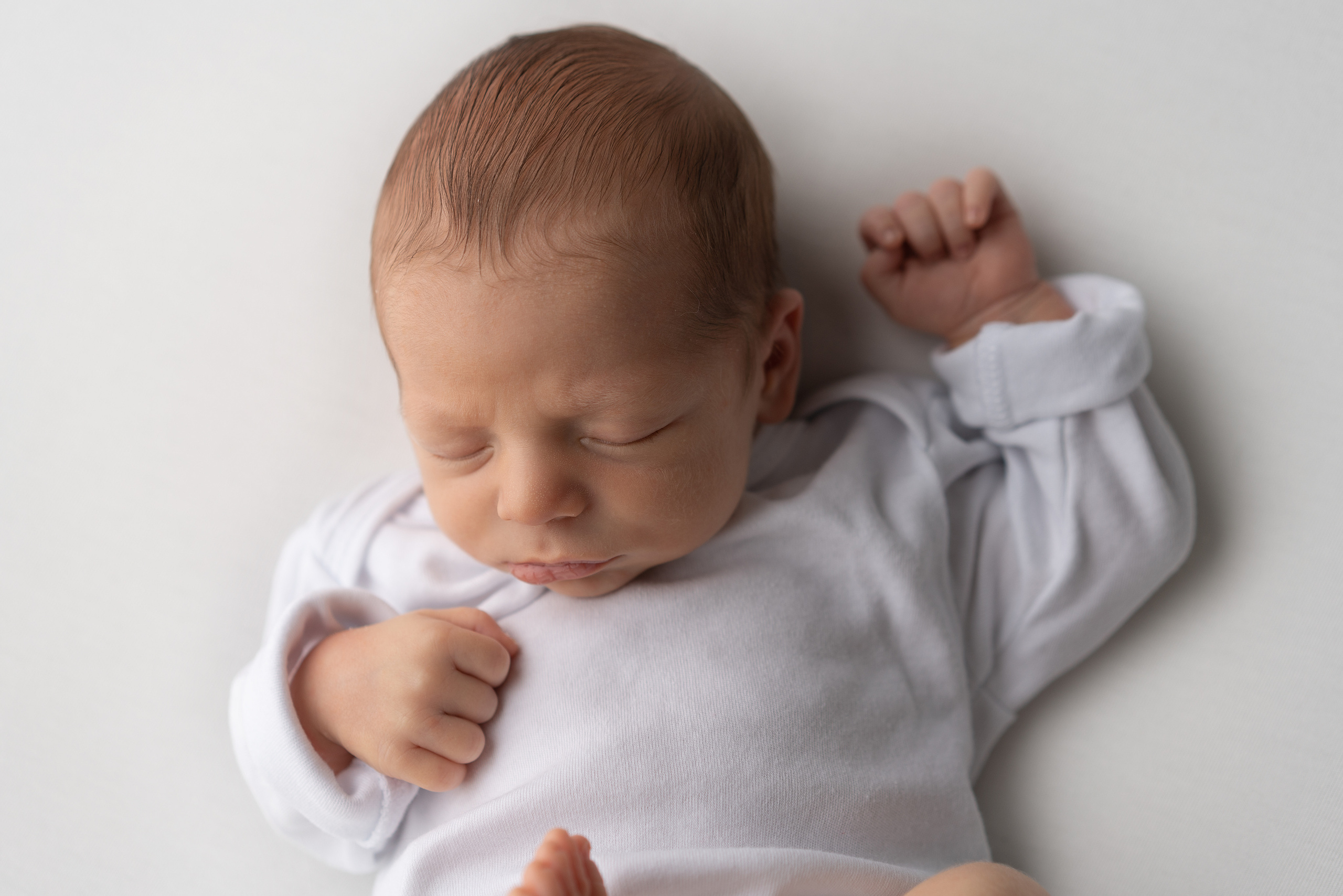 Новорожденный Мишутка