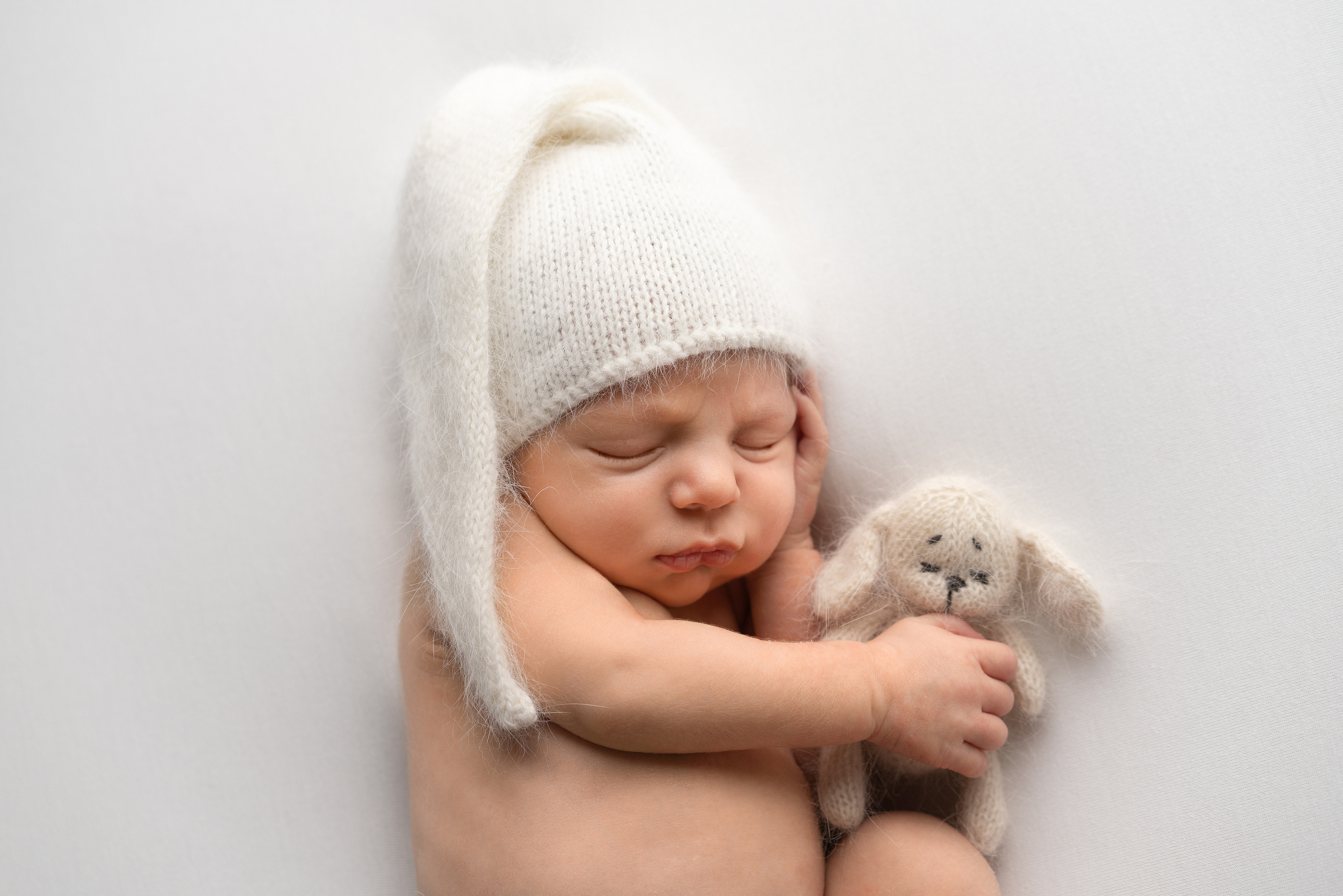 Новорожденный Мишутка