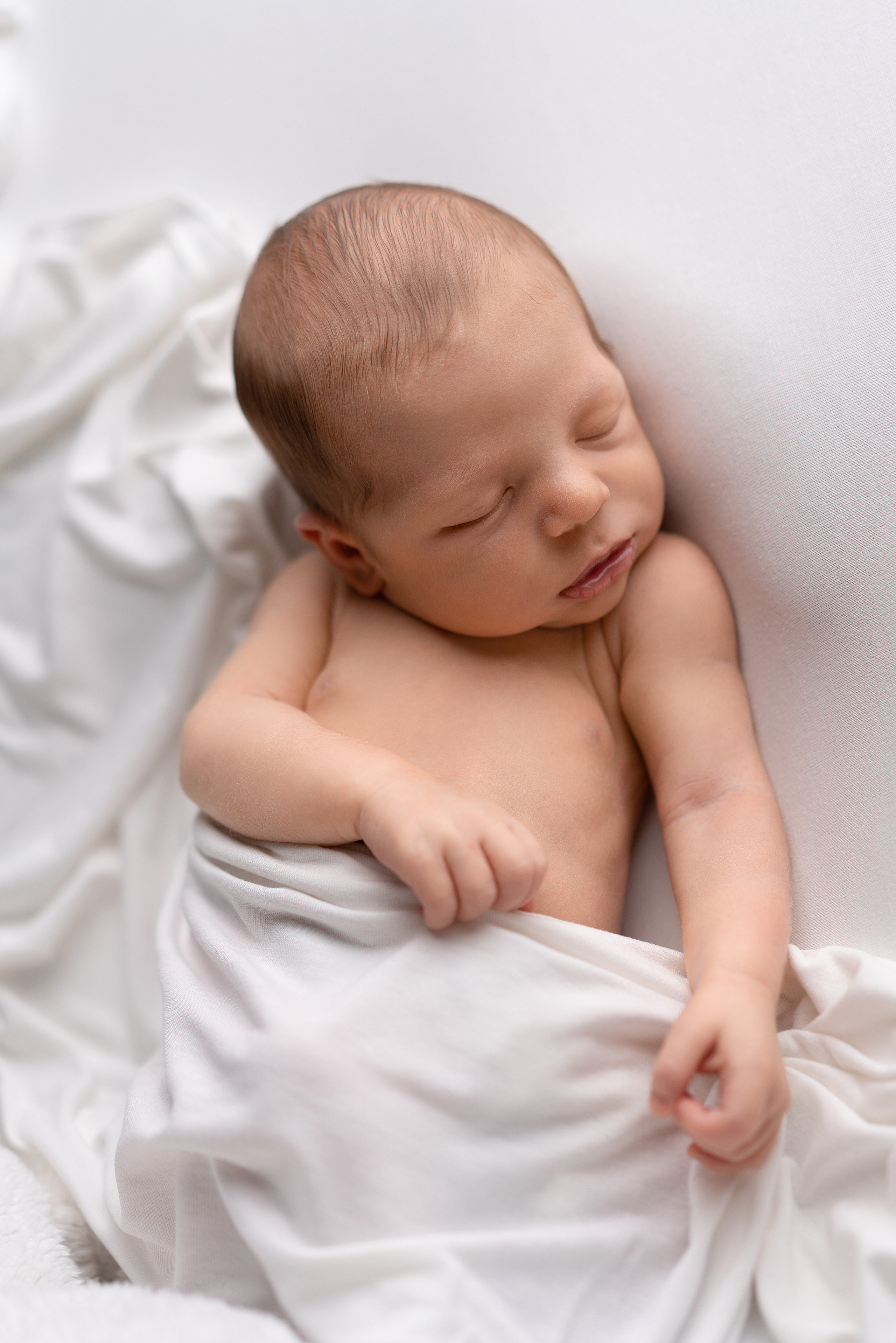 Новорожденный Мишутка