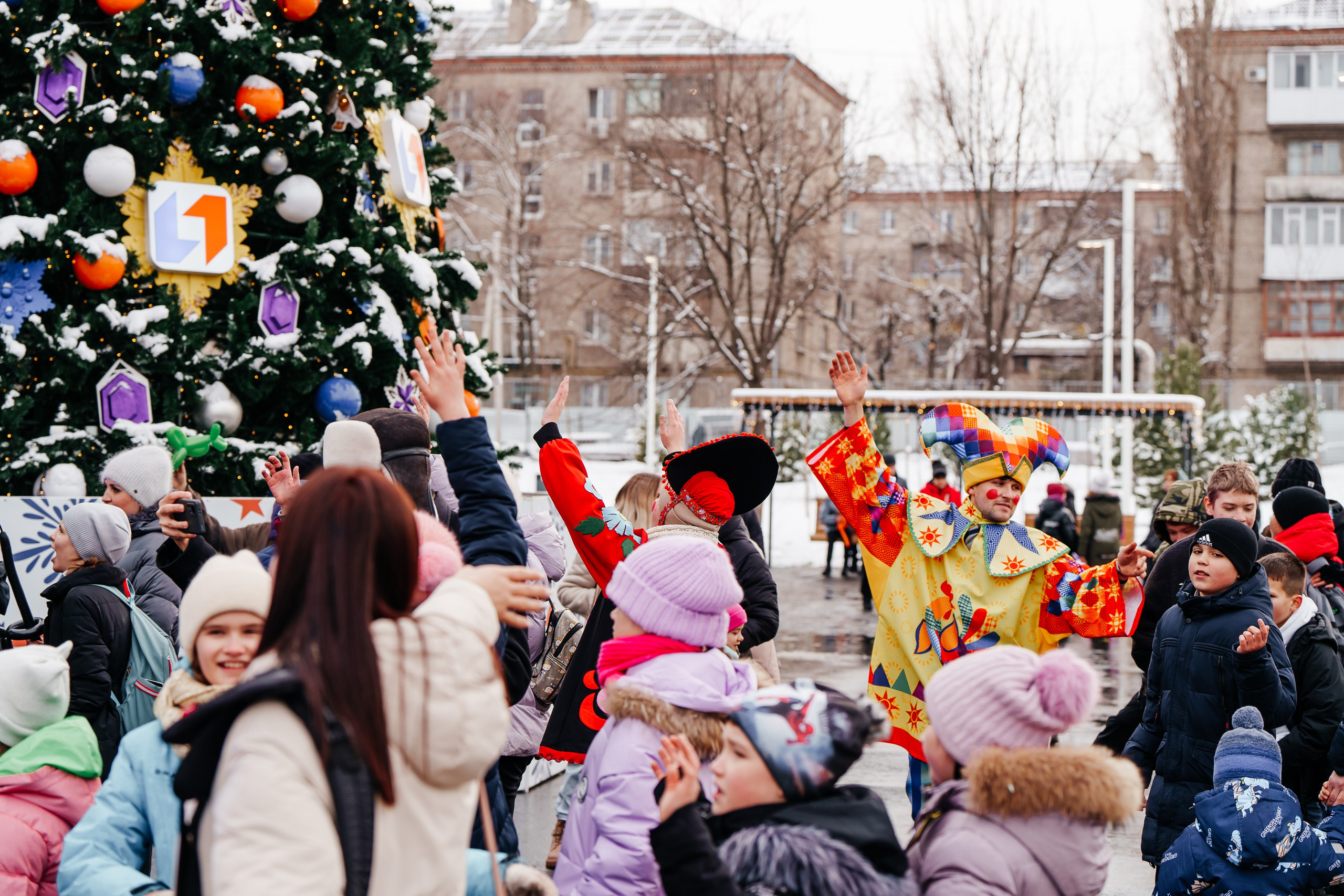 Открытие парка в Луганске. Студия событий ДЕЙЗИ. Организация мероприятий. Свадебное агентство в Ростове-на-Дону. Свадебный организатор. Организация свадьбы под ключ