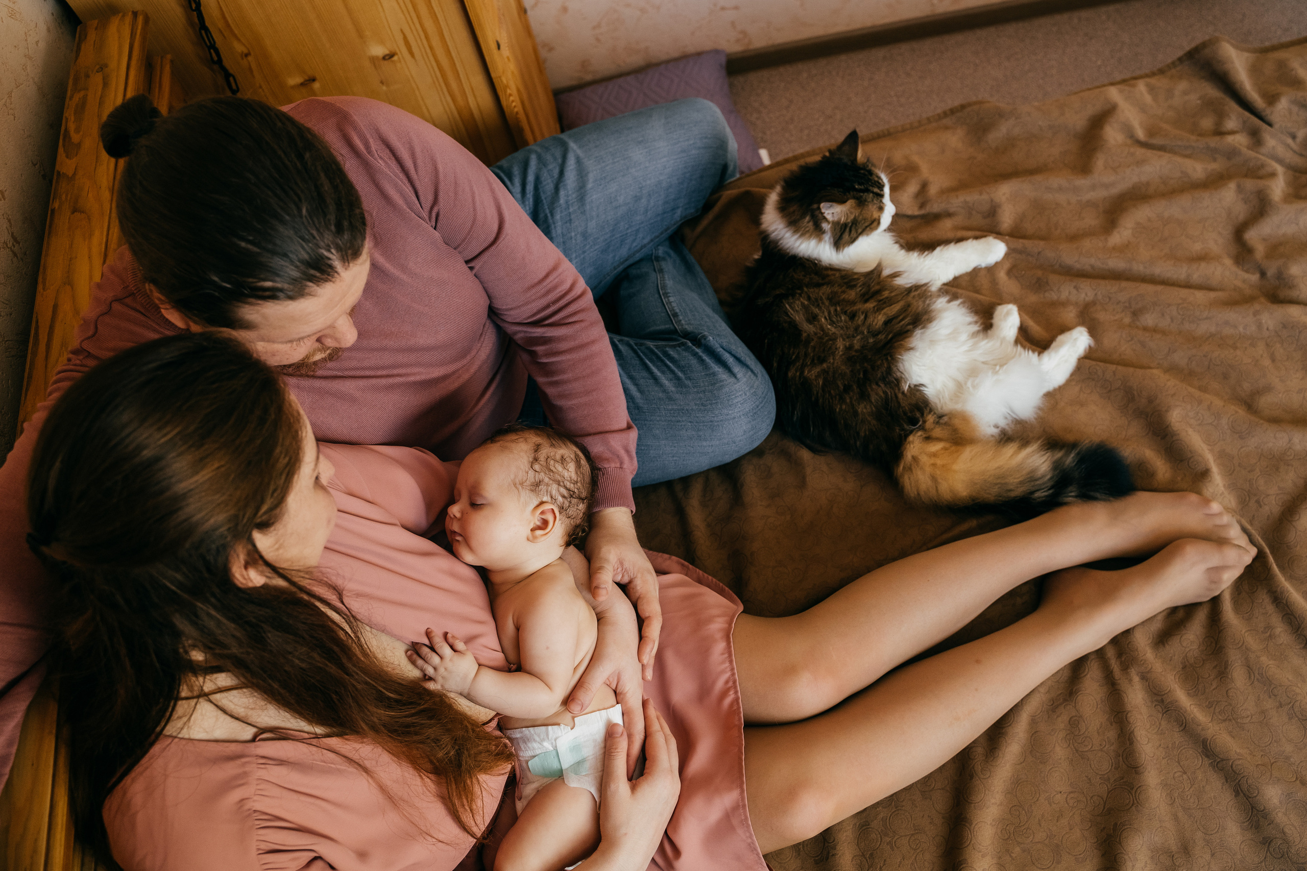 Малышка Кирочка, мама Лена, папа Саша и пушистый котик. Свадебный и семейный фотограф в Нижнем Новгороде Коданева Ольга