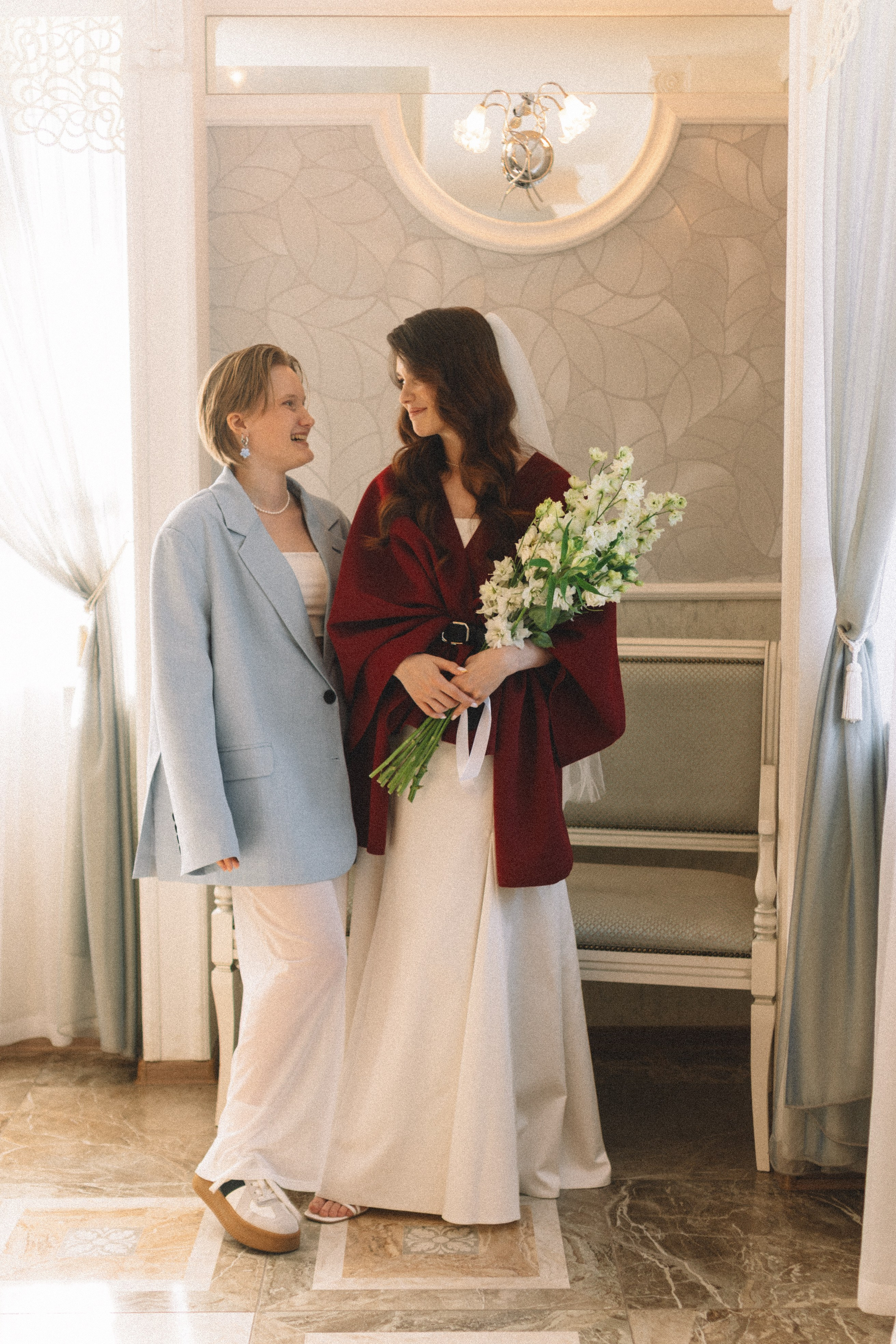 СВАДЕБНАЯ СЬЕМКА В ПЕТЕРГОФЕ И СЬЕМКА РЕПОРТАЖА В ЗАГСЕ ПЕТЕРГОФА. Профессиональный фотограф, Санкт-Петербург — Виктория Богомолова