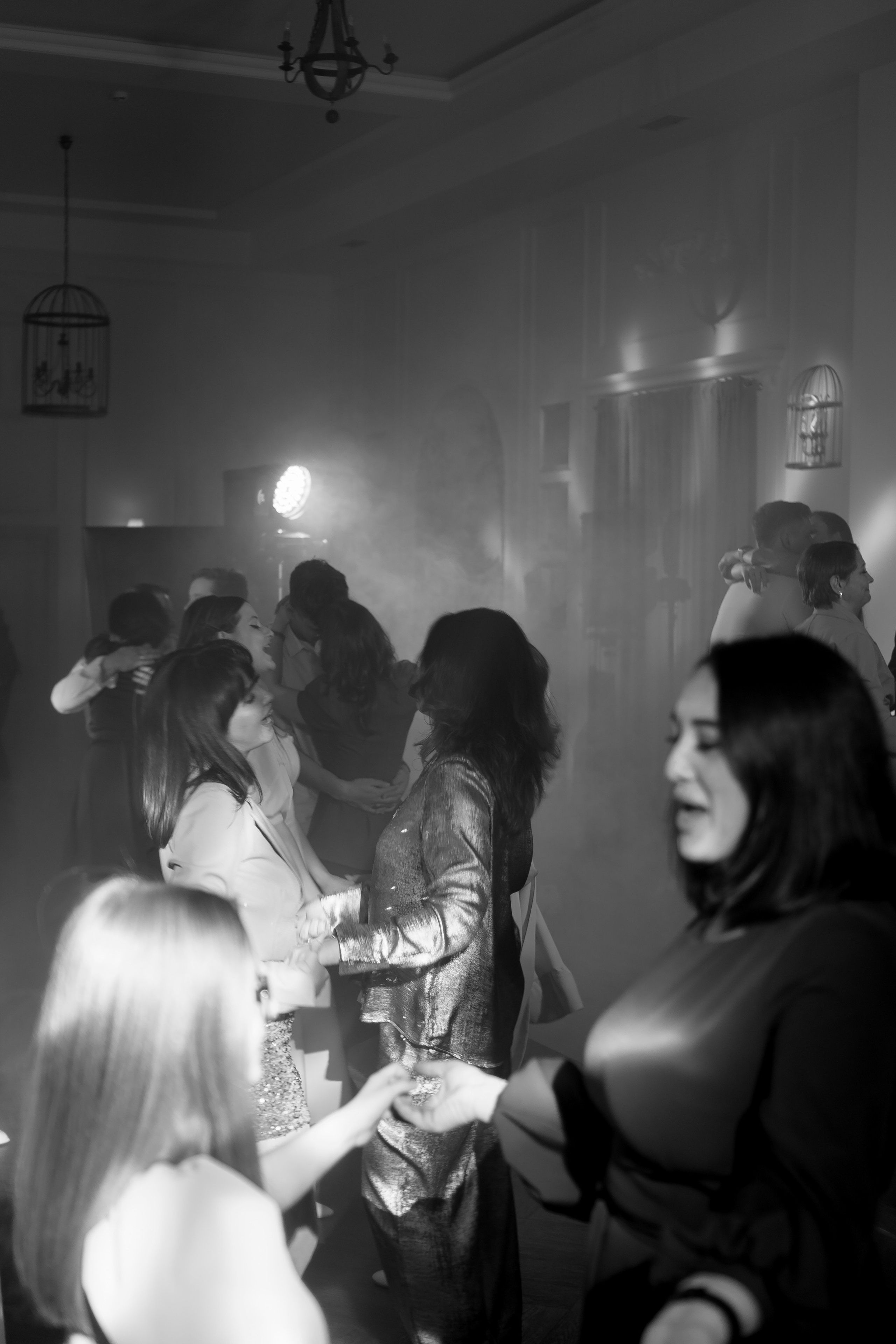 СВАДЕБНАЯ СЬЕМКА СБОРОВ В ОТЕЛЕ И ВЫЕЗД НА ЦЕРЕМОНИЮ (СНЯТО В СИБИРЕ В НИЖНЕВАРТОВСКЕ). Профессиональный фотограф, Санкт-Петербург — Виктория Богомолова