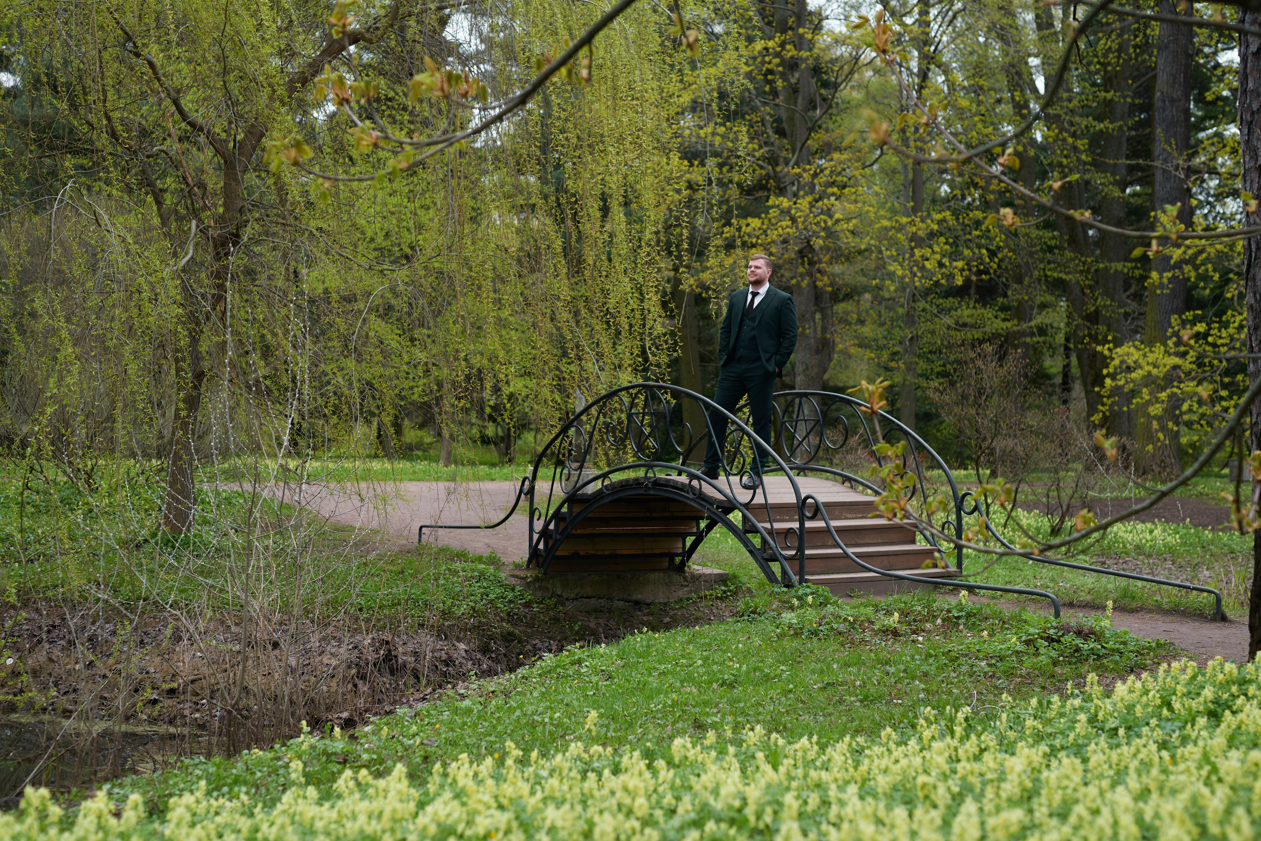 Ксения и Егор (фотосессия в ЗАГСе Петроградского района, Ботаническом саду с сакурой). Портретный, семейный и свадебный фотограф в Санкт-Петербурге и в Пушкине Ширяев Денис