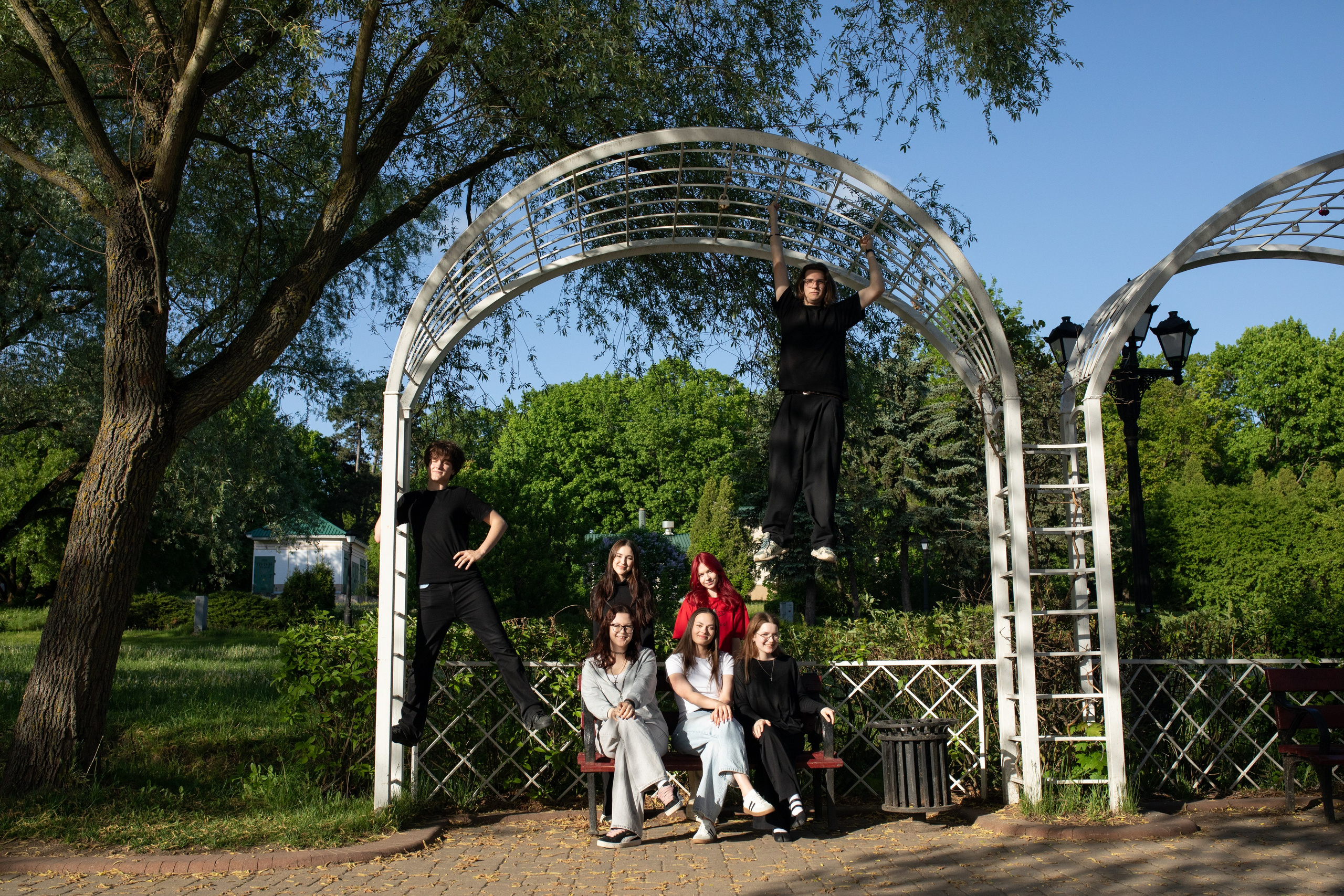 19/05/26 Лошицкий. Выпускные альбомы Cardsi