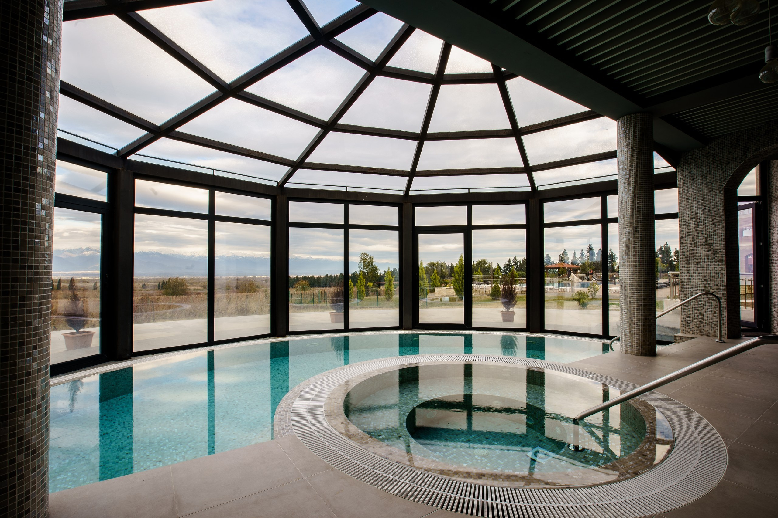 Фасад Akhasheni Wine Resort 4*. Фотограф в Москве и по всему миру — Олег Акентьев (Events, Светская Хроника, FTP)