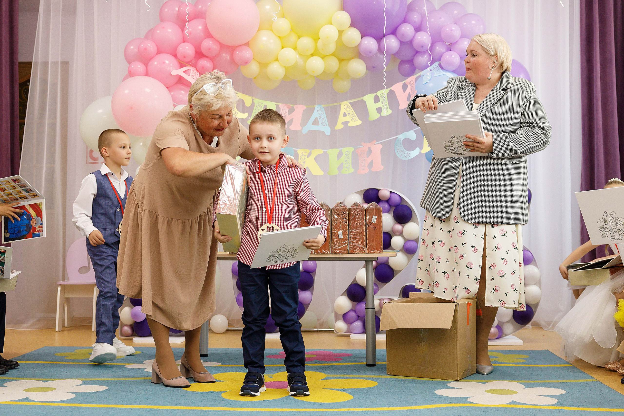 Выпускной детского сада № 179. Photoalbum-vl.ru