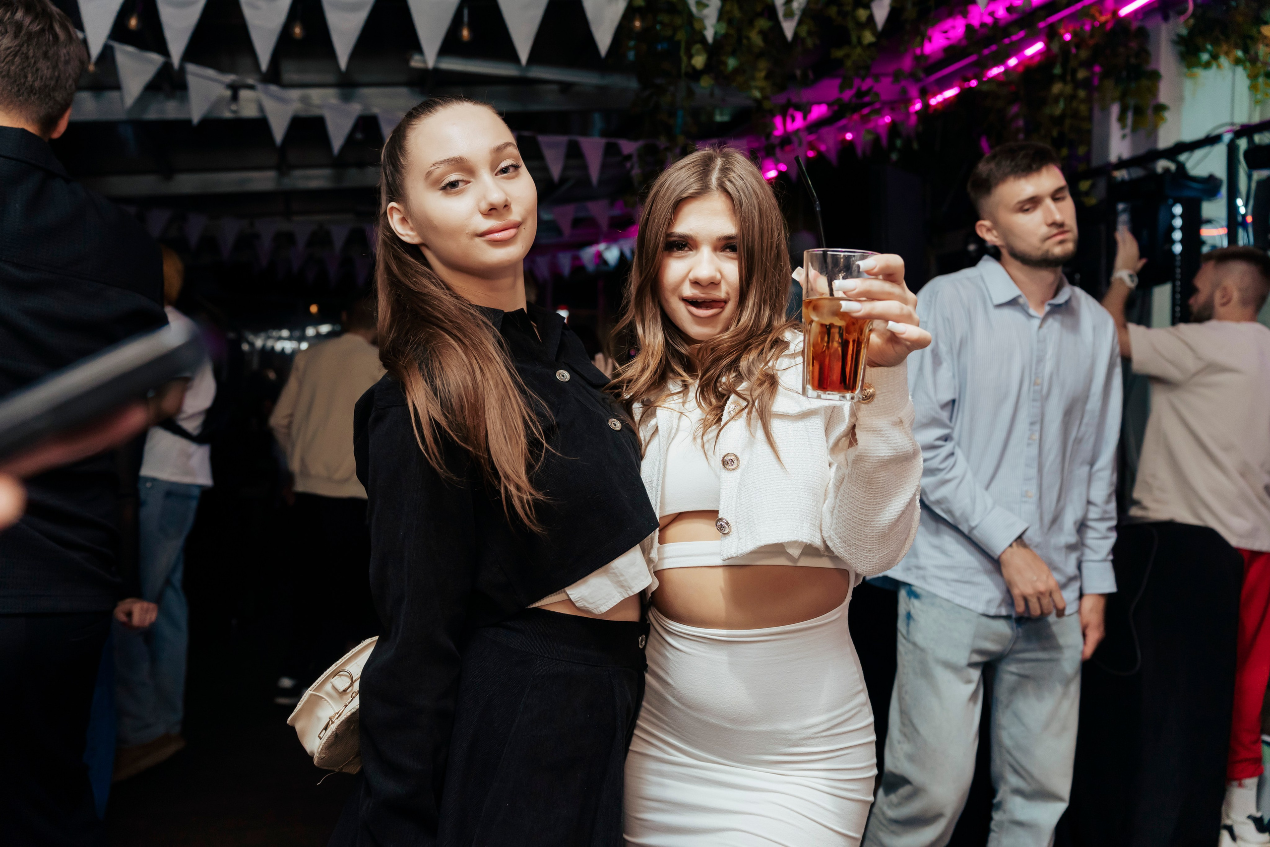 Вечеринки. Главная