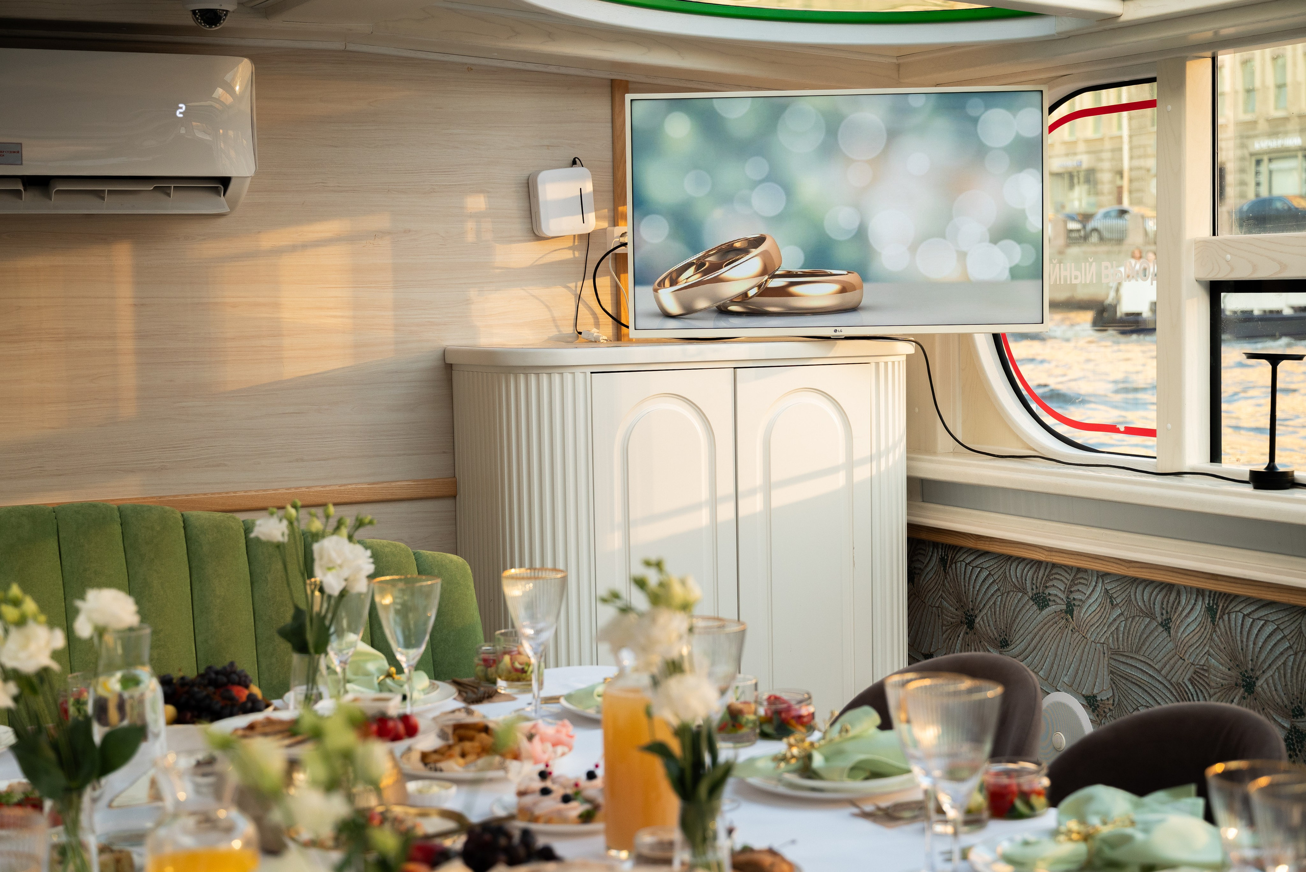 СВАДЬБА НА ТЕПЛОХОДЕ. GlarePhoto (Фотограф Спб)